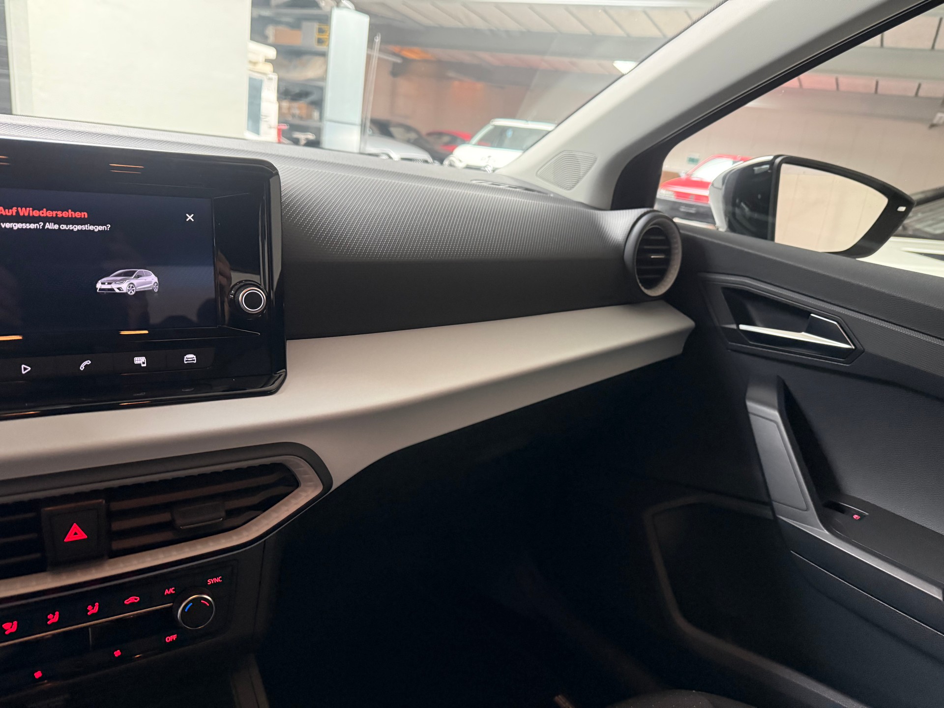 SEAT Ibiza 1.0 EcoTSI Sensacion DSG-image-11