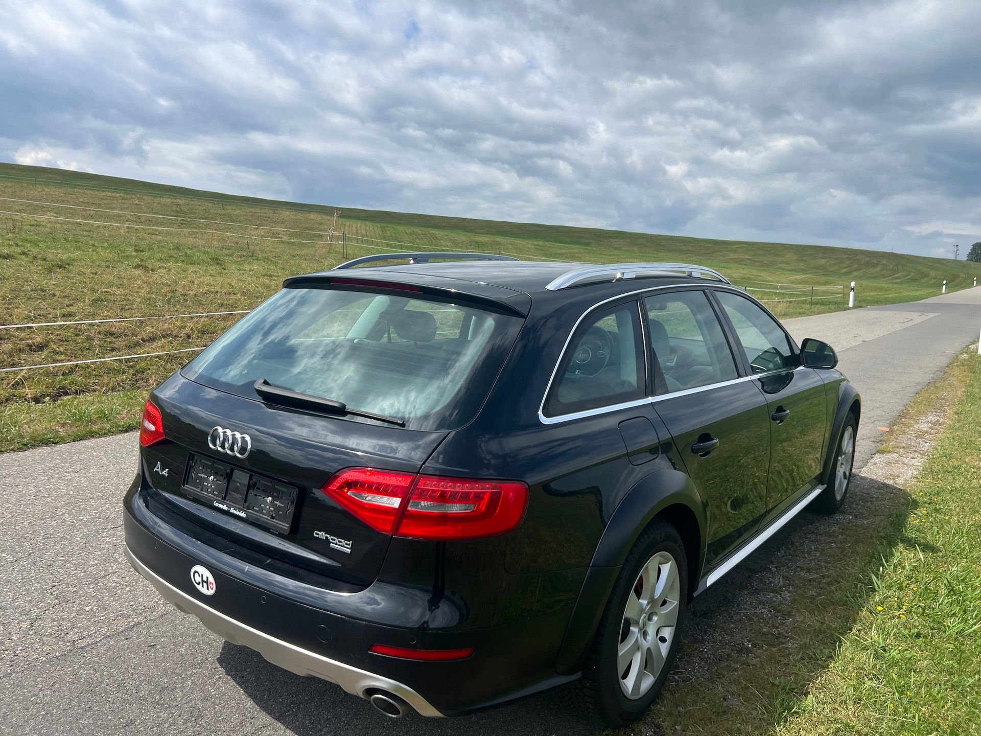 AUDI A4 allroad 3.0 TDI quattro S-tronic-image-5