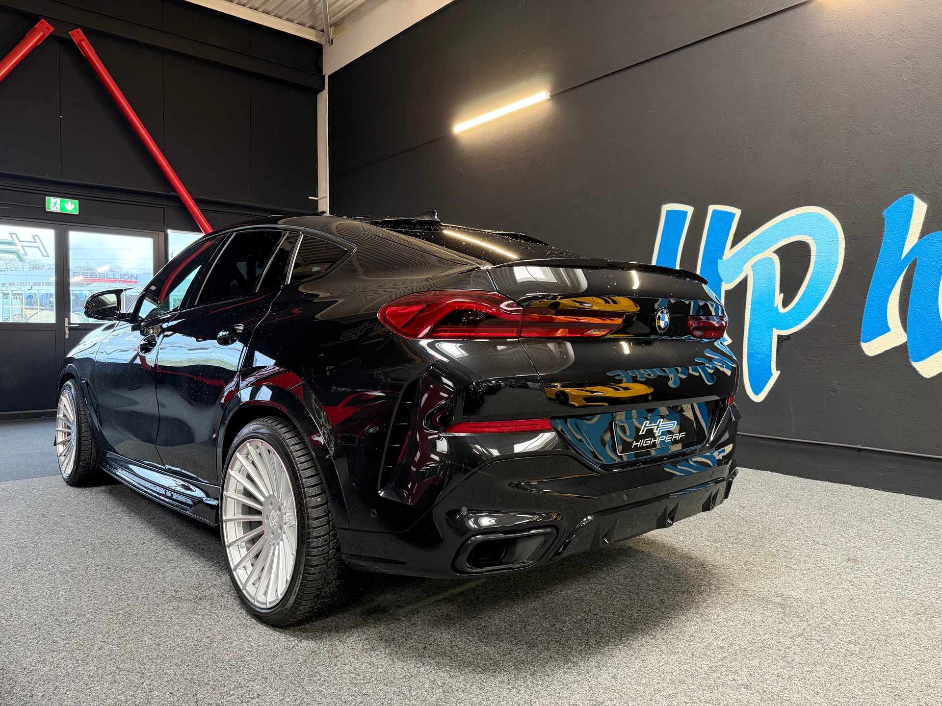 BMW X6 xDrive 48V 40d Steptronic M Sport-image-6