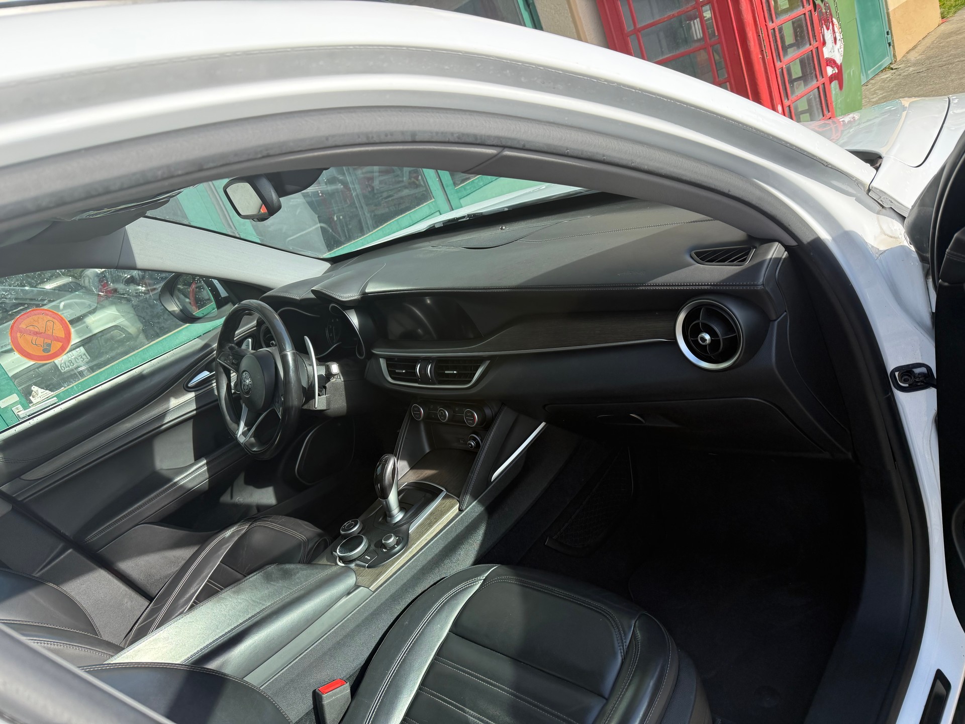 ALFA ROMEO Stelvio 2.0 Executive Q4 Automatic-image-6