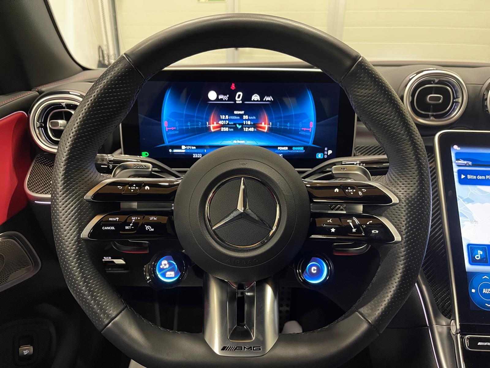 MERCEDES-BENZ CLE 53 AMG 4matic+ Cabriolet-image-21