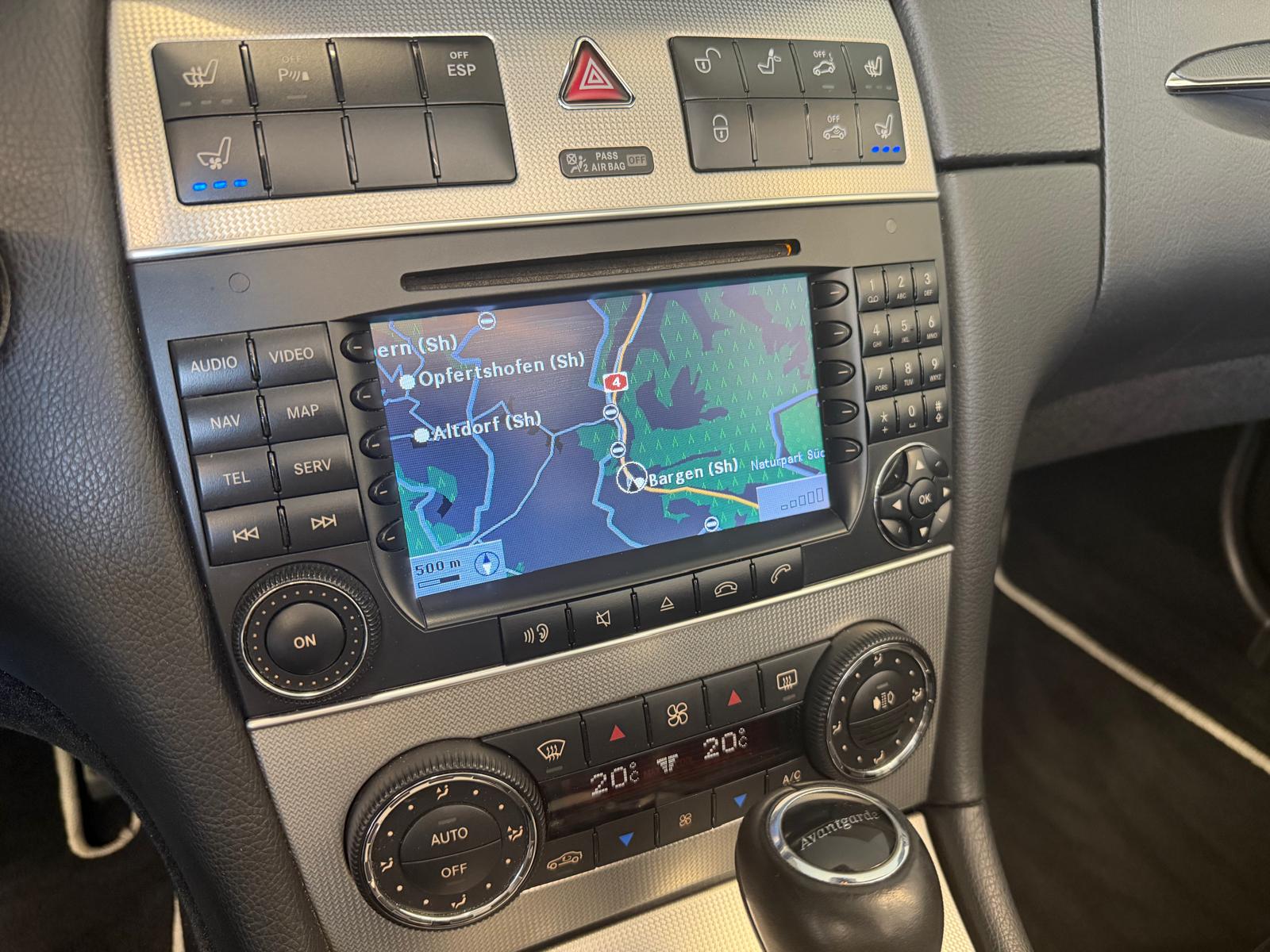 MERCEDES-BENZ CLK 350 Avantgarde 7G-Tronic-image-15