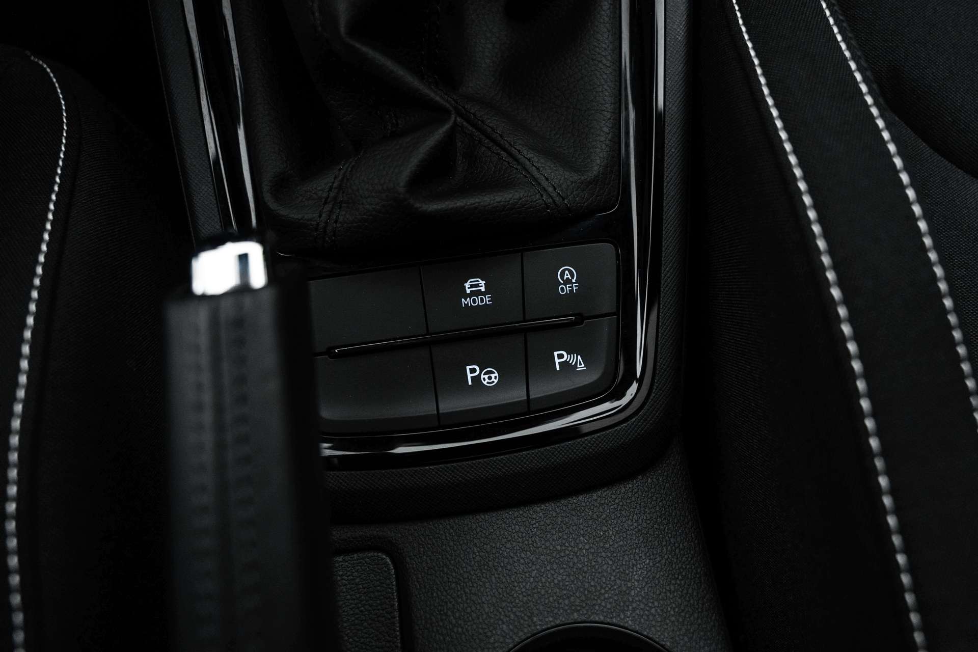 SKODA Scala 1.5 TSI Monte Carlo DSG-image-28