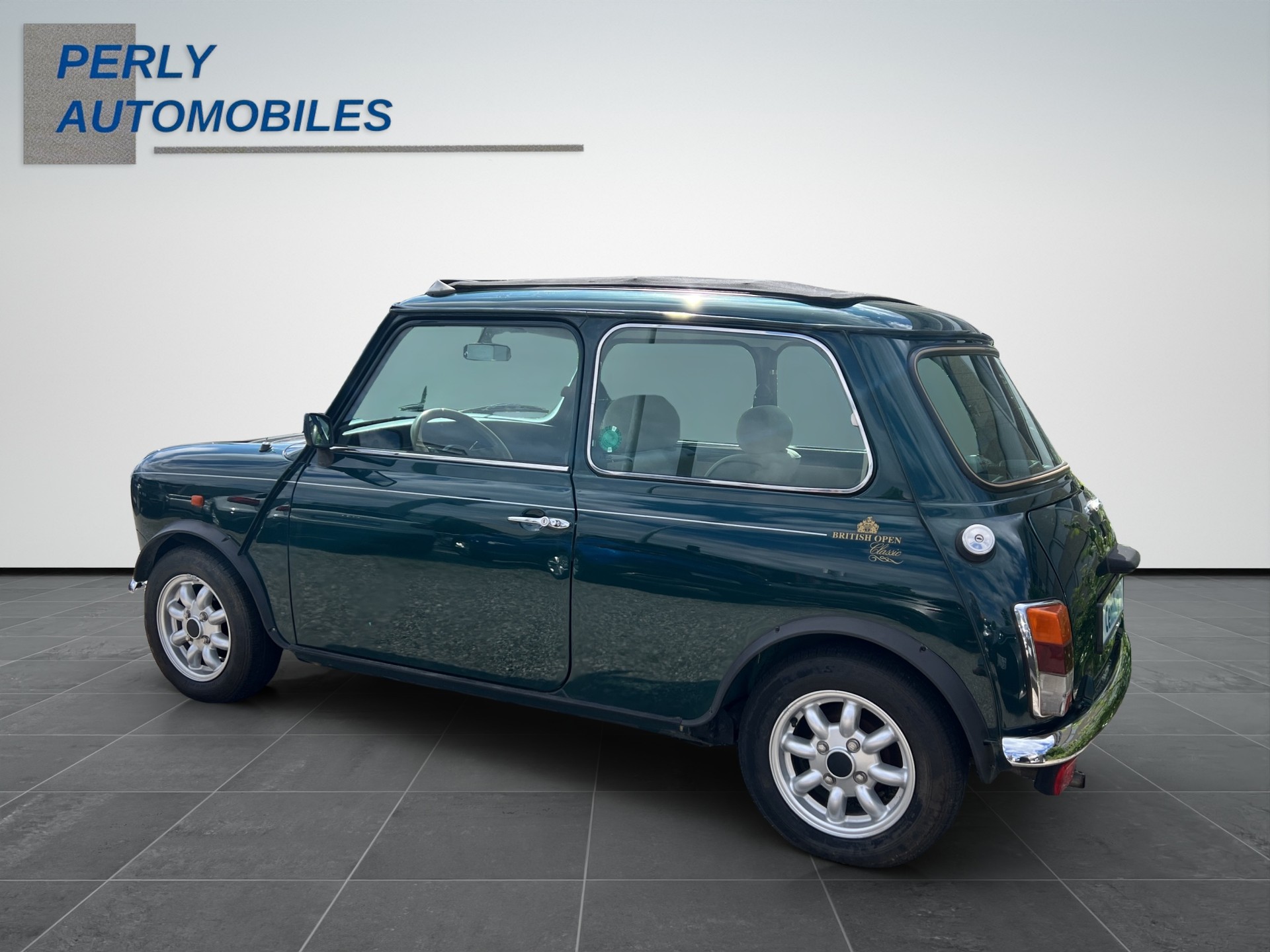 ROVER Mini Cooper 1.3i-showroom-element-3