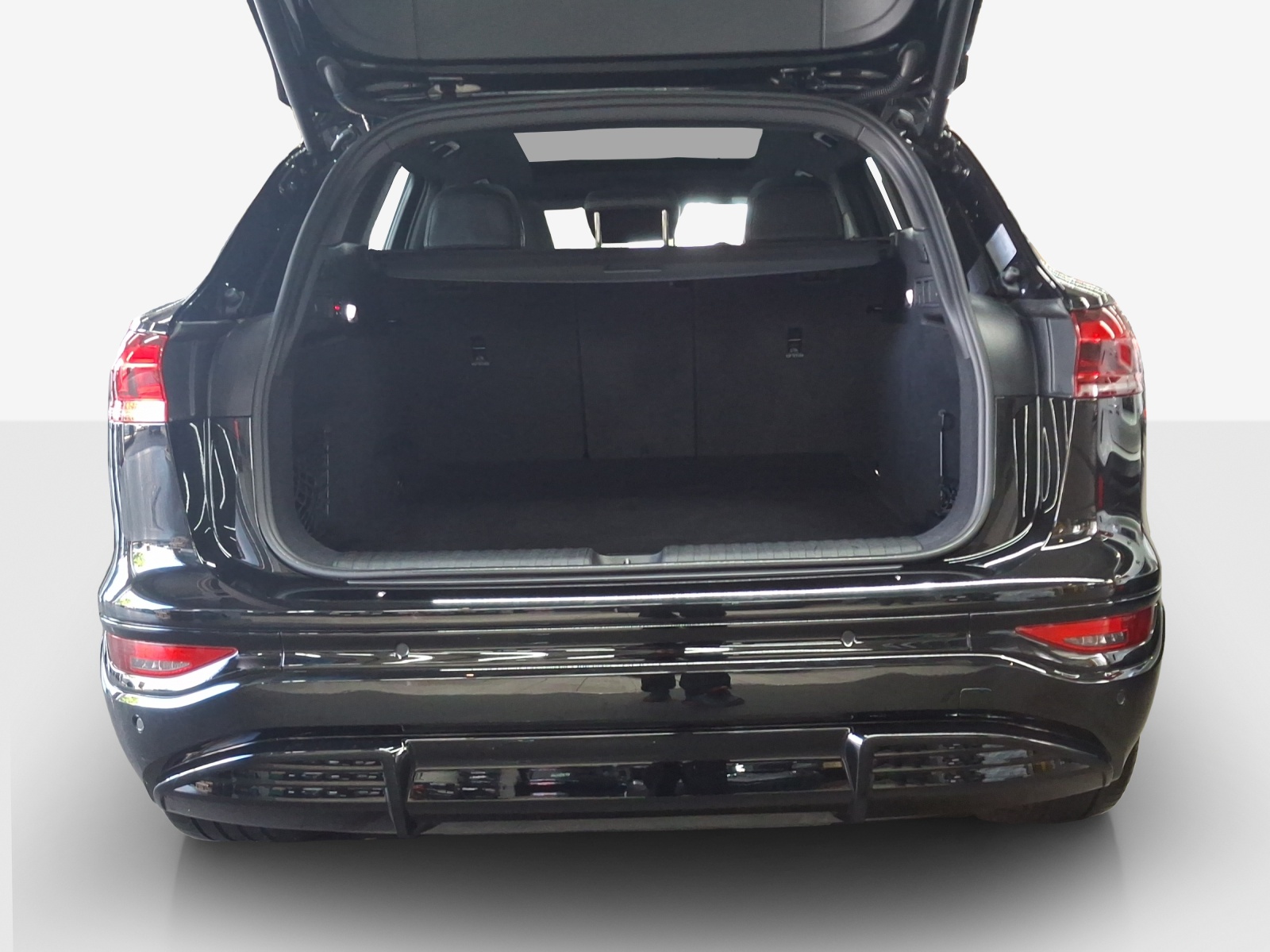 AUDI SQ6 e-tron quattro-image-12