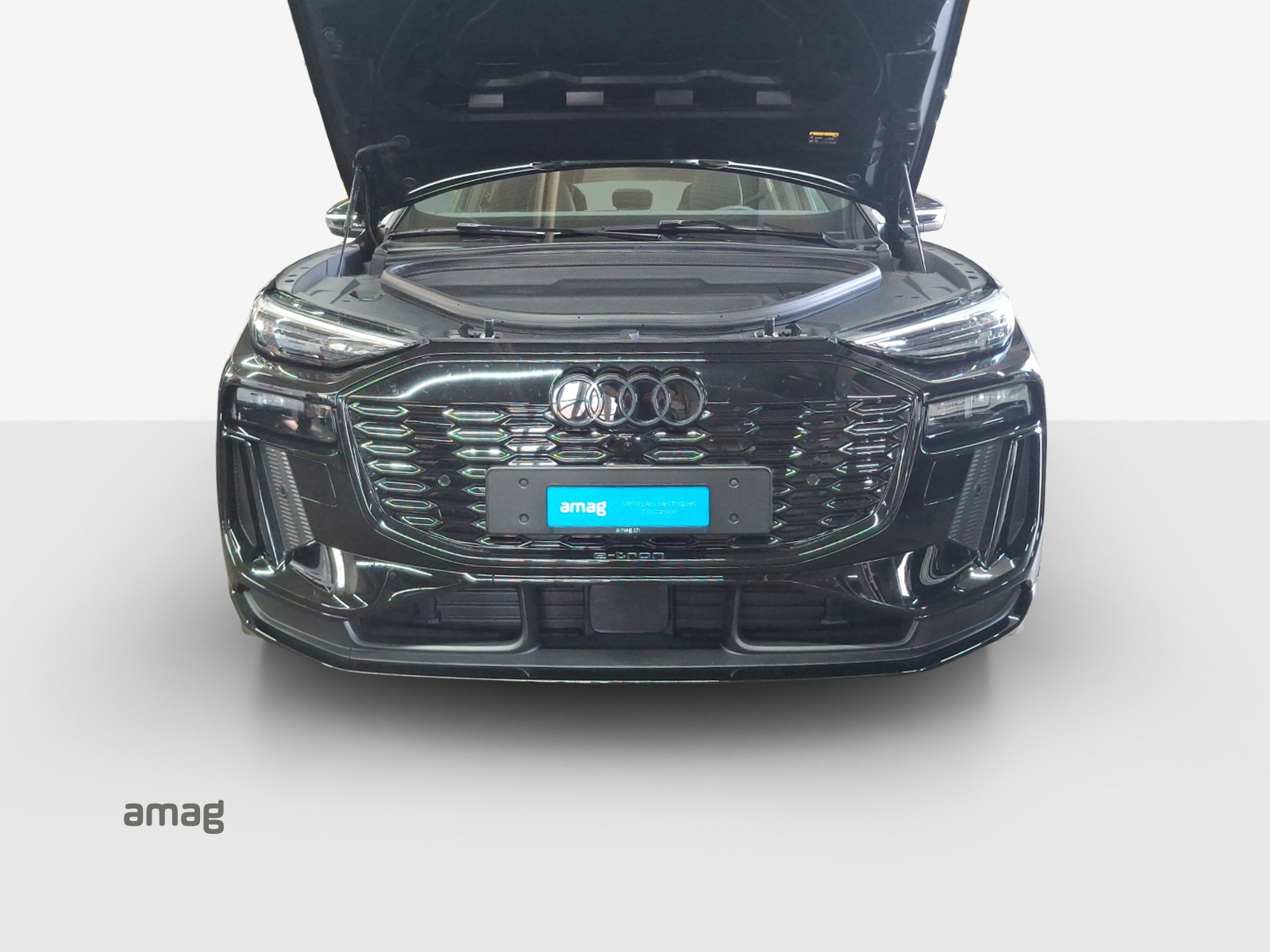 AUDI SQ6 e-tron quattro-image-15