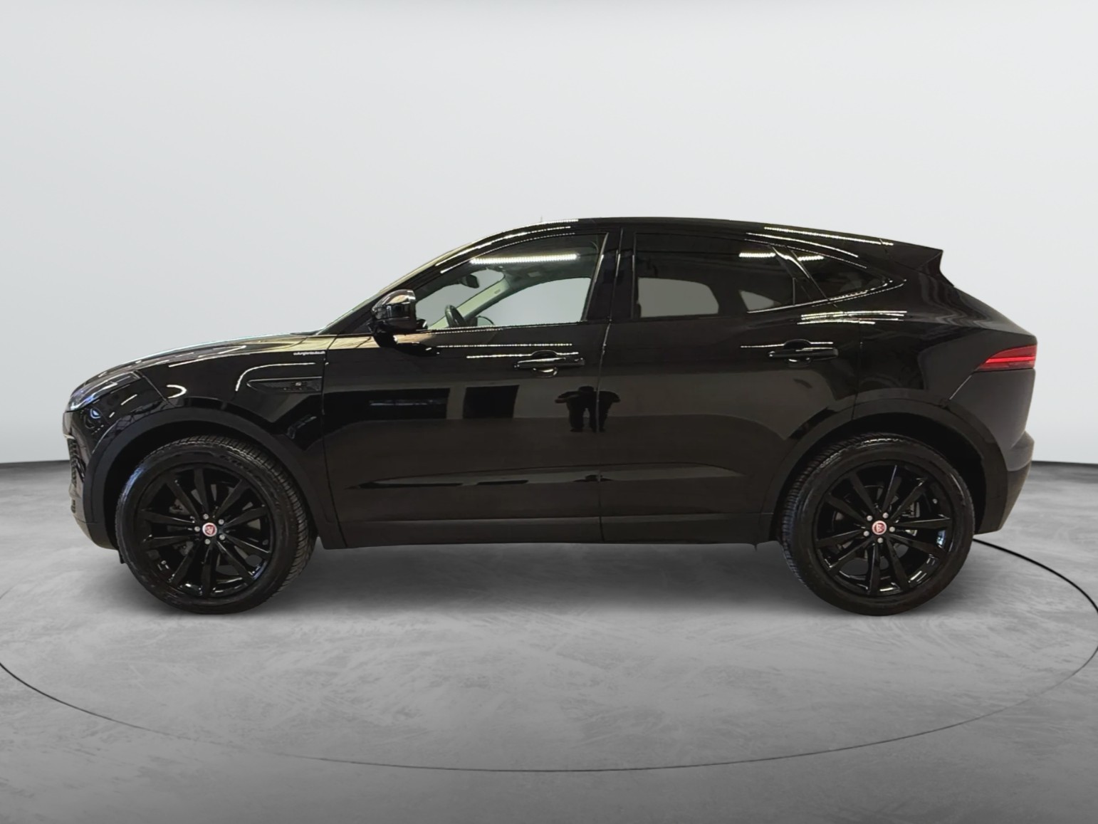 JAGUAR E-Pace 2.0 P200 S AWD Automatik-image-7