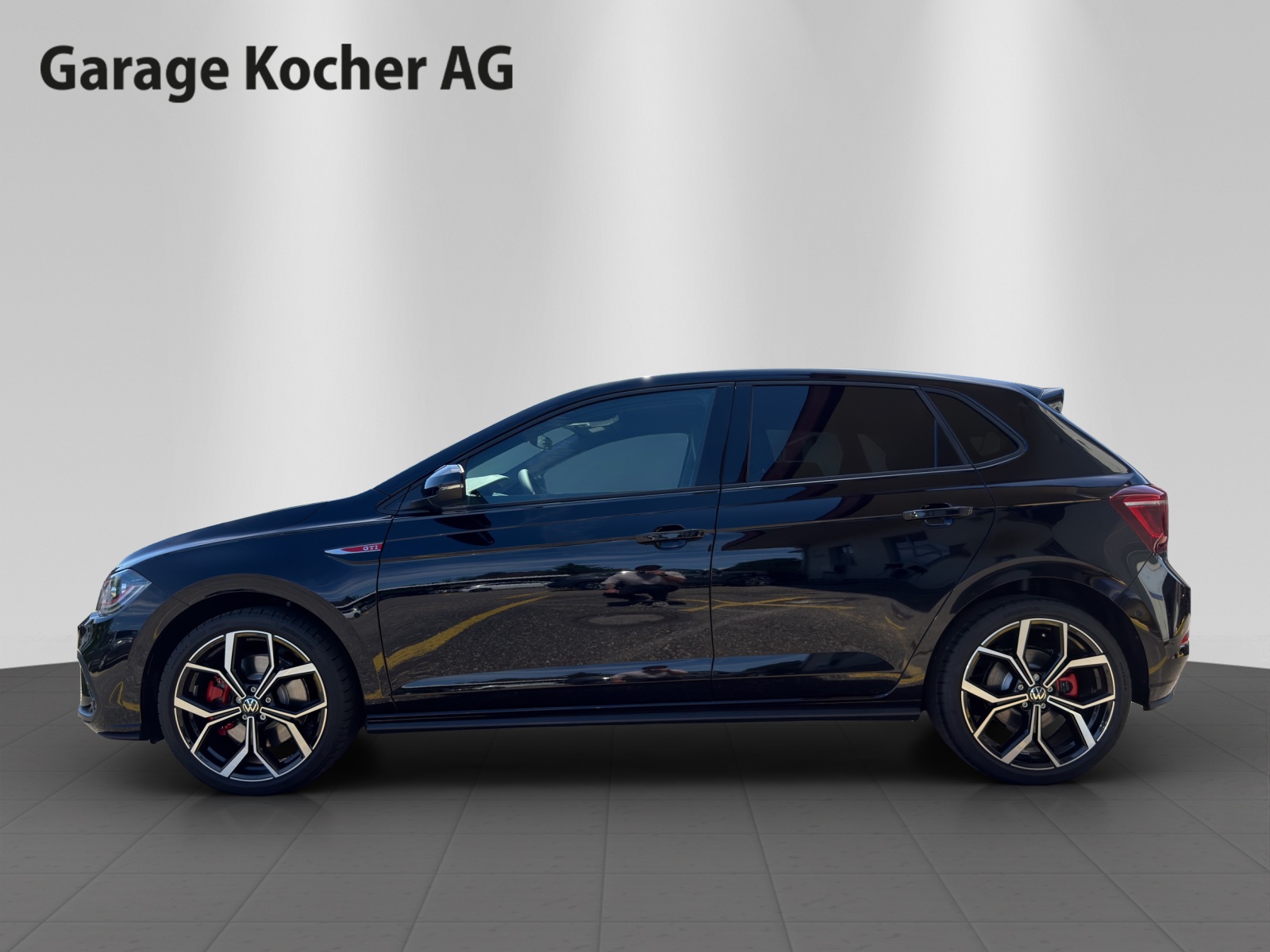 VW Polo 2.0 TSI GTI DSG-image-2