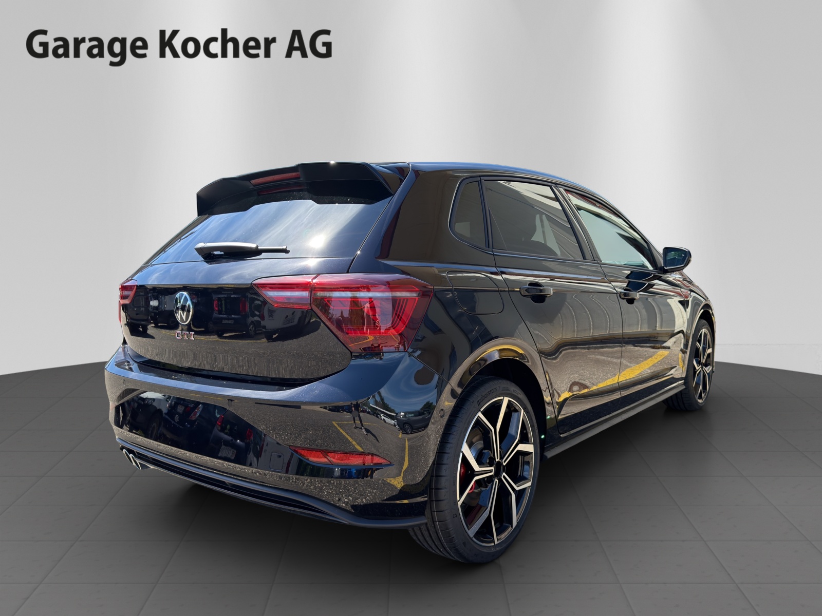 VW Polo 2.0 TSI GTI DSG-image-5