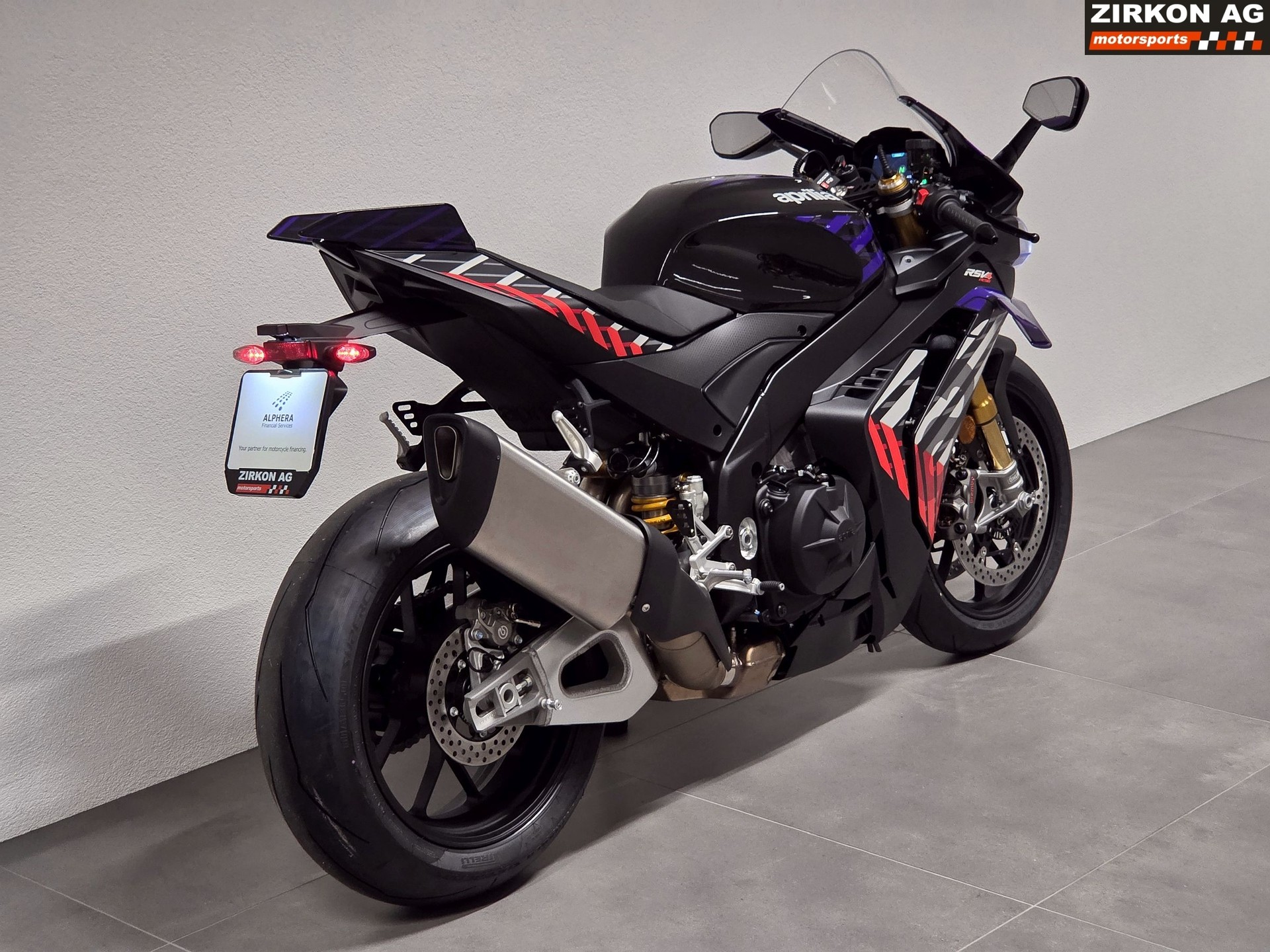 APRILIA RSV4 1100 E5+ Factory-image-6
