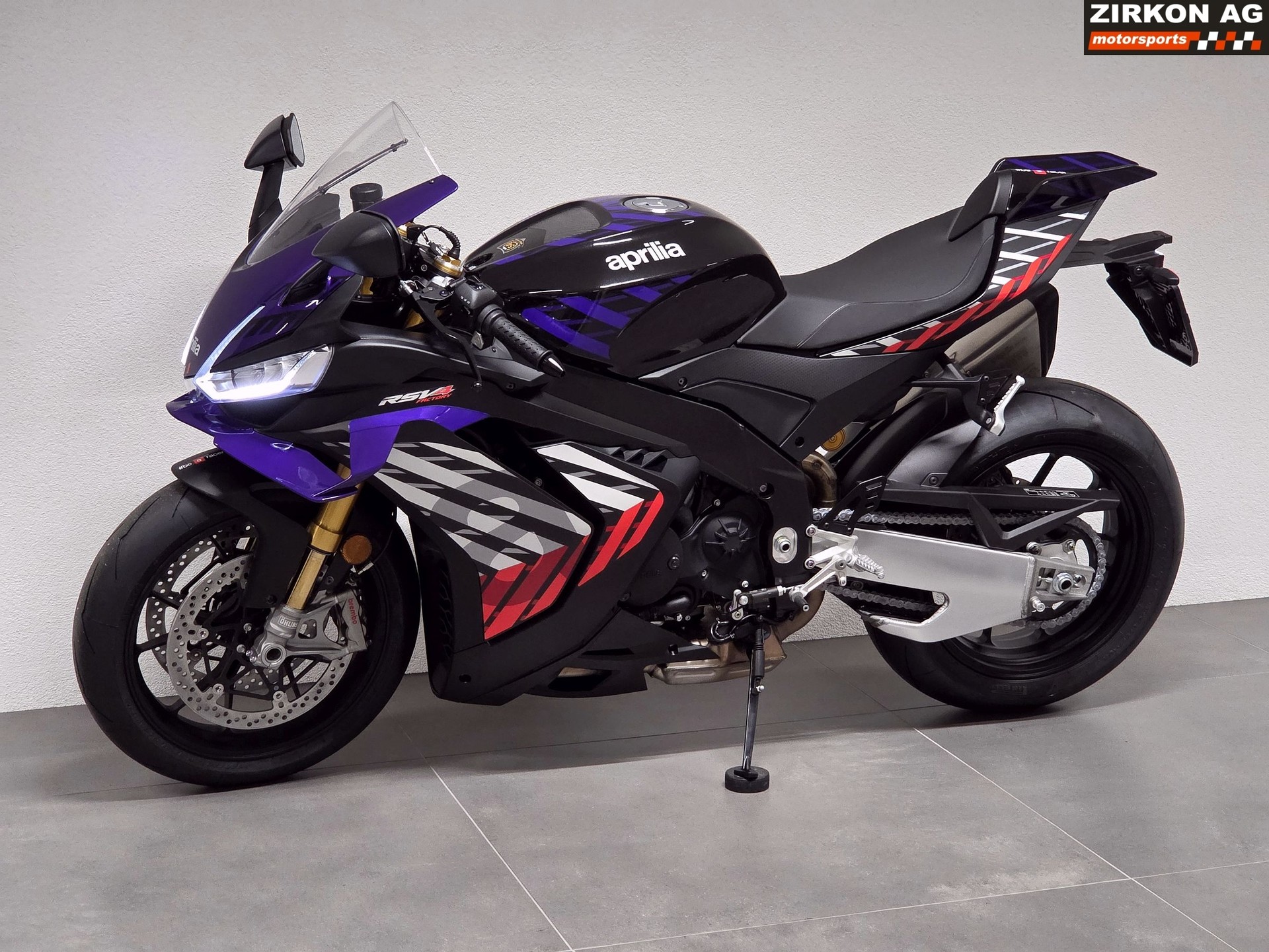APRILIA RSV4 1100 E5+ Factory-image-9