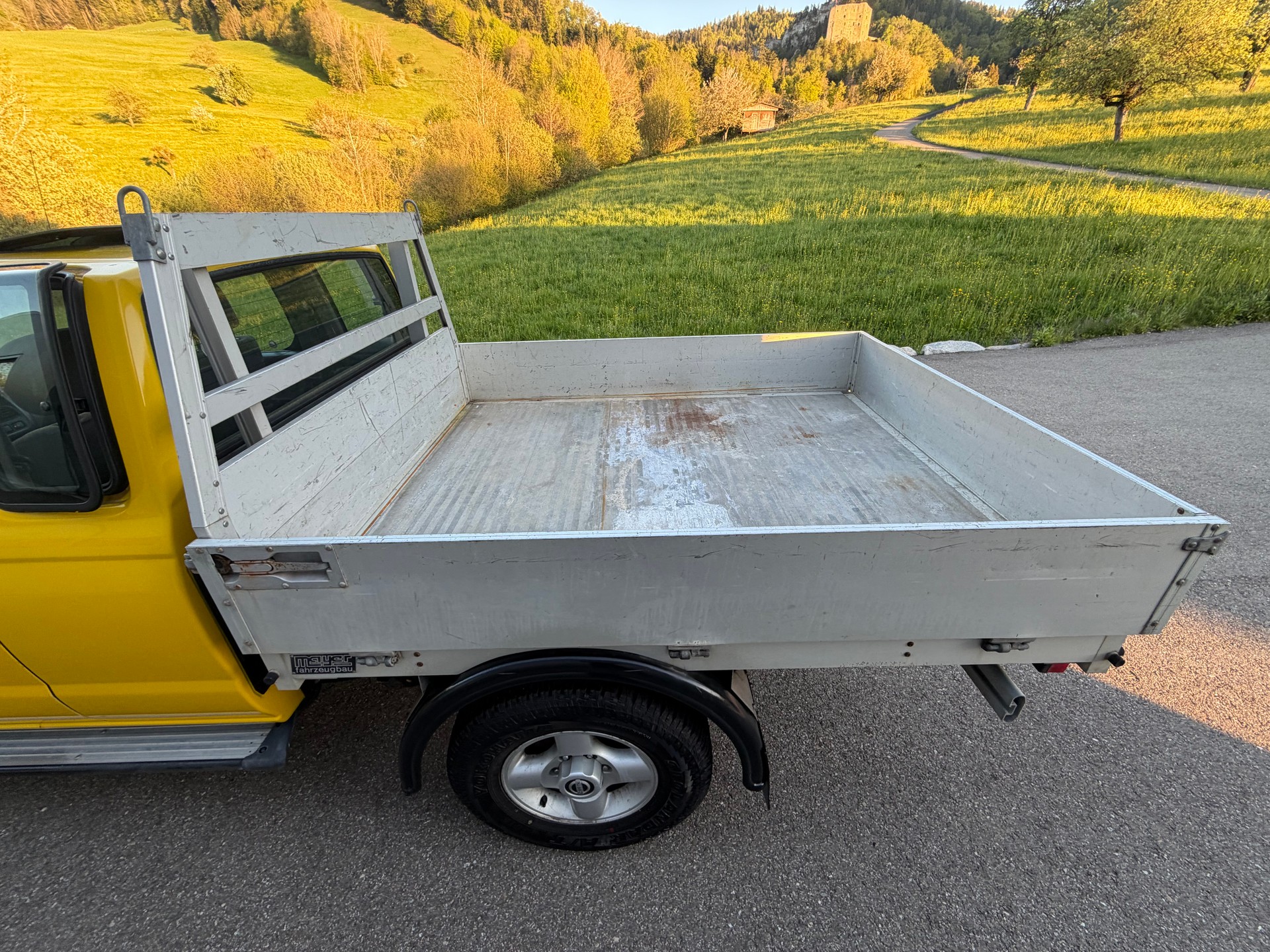NISSAN King Cab Navara 2.5 Di 4x4-image-10