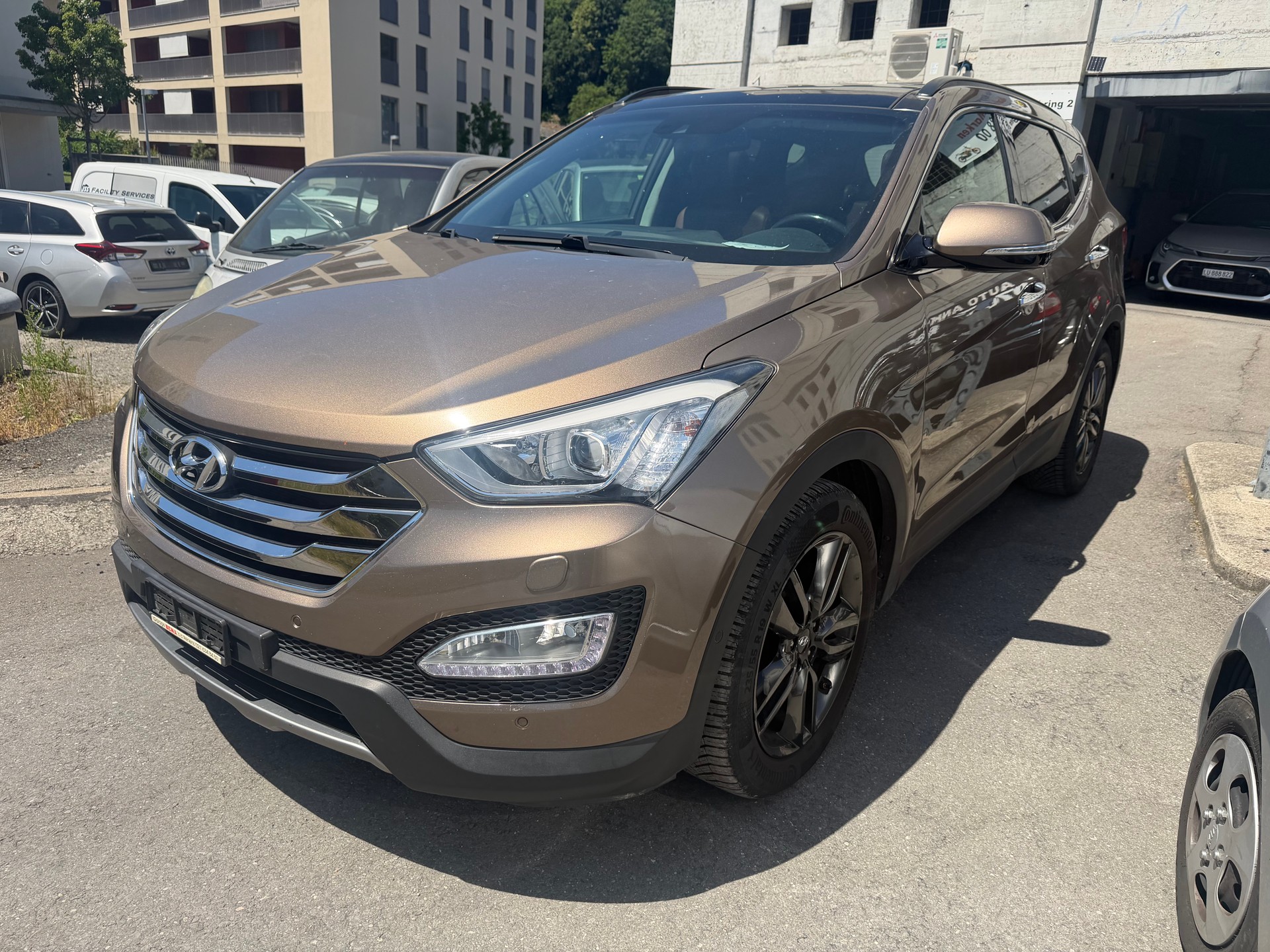 HYUNDAI Santa Fe 2.2 CRDI Comfort 4WD-image-4