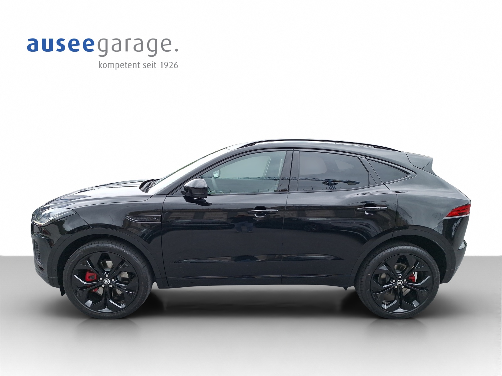 JAGUAR E-Pace 2.0 I4 250 R-Dynamic S AWD-showroom-element-1