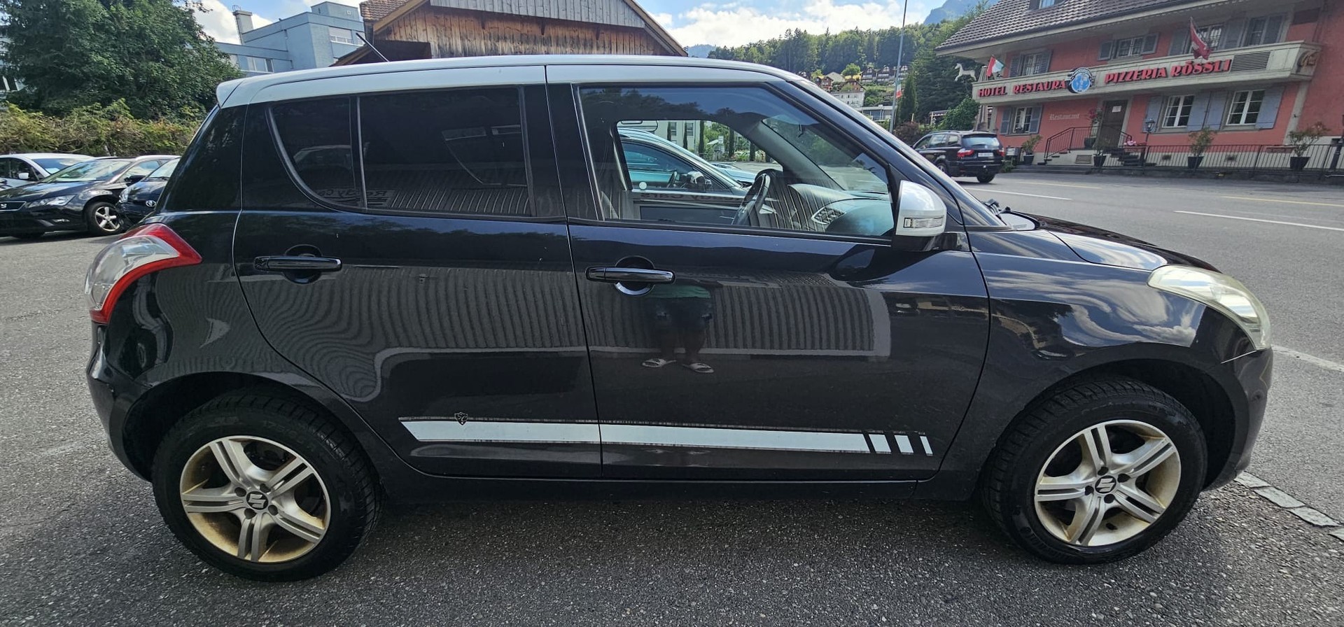 SUZUKI Swift 1.2i 16V Compact Top 4x4-image-6