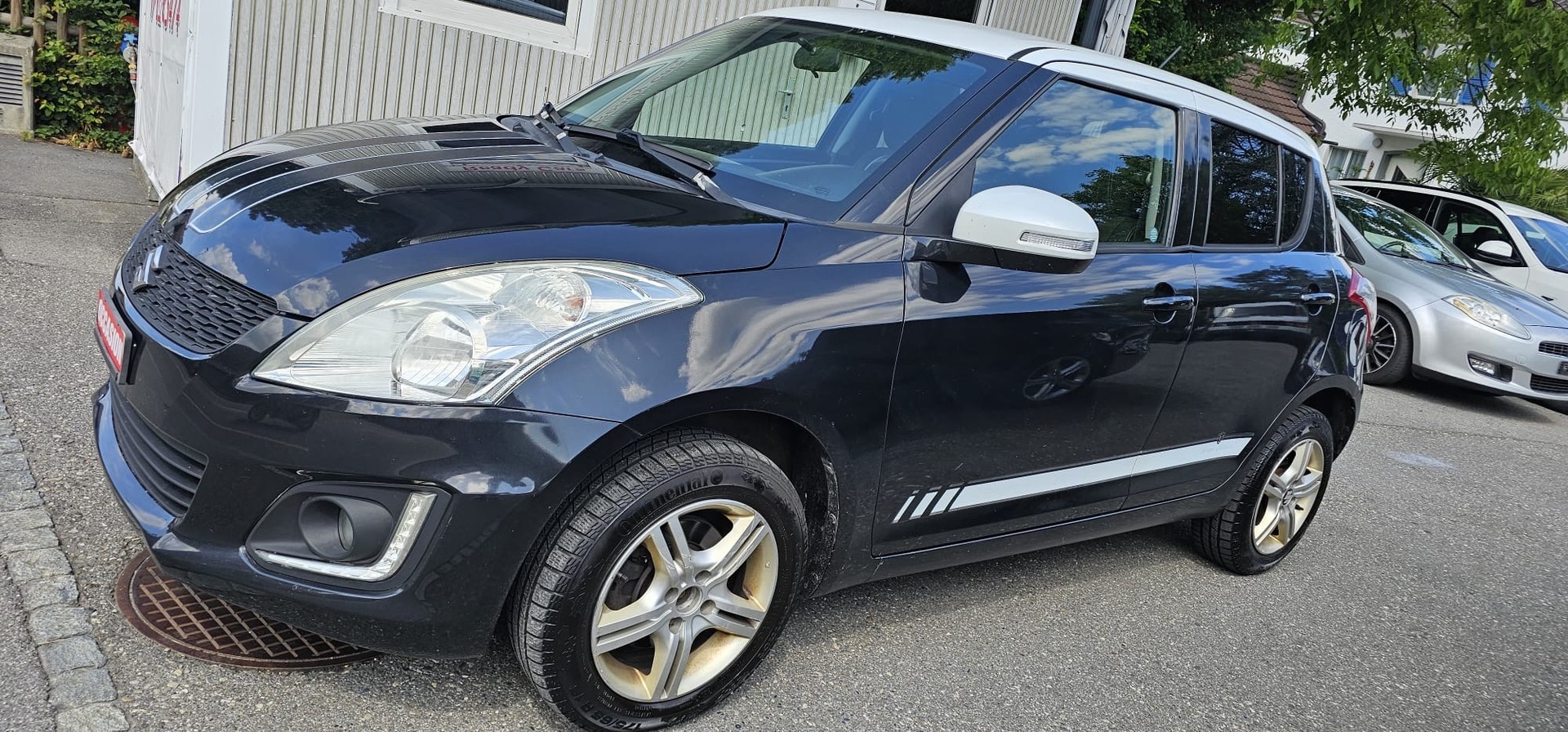 SUZUKI Swift 1.2i 16V Compact Top 4x4-image-1