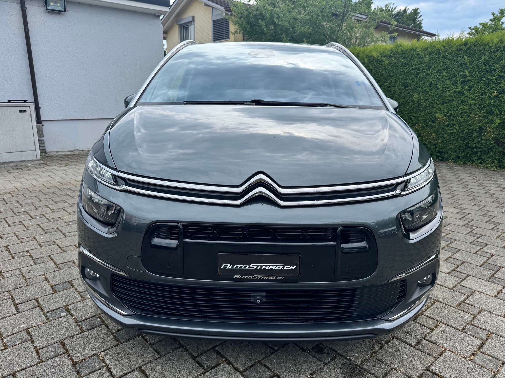 CITROEN Grand C4 Picasso 2.0 BlueHDi Shine EAT6-showroom-element-1