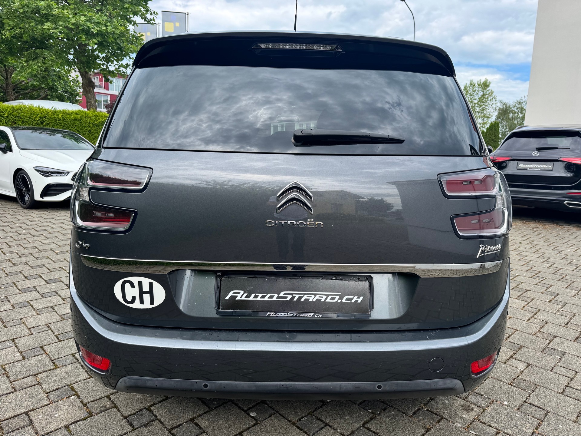 CITROEN Grand C4 Picasso 2.0 BlueHDi Shine EAT6-image-4