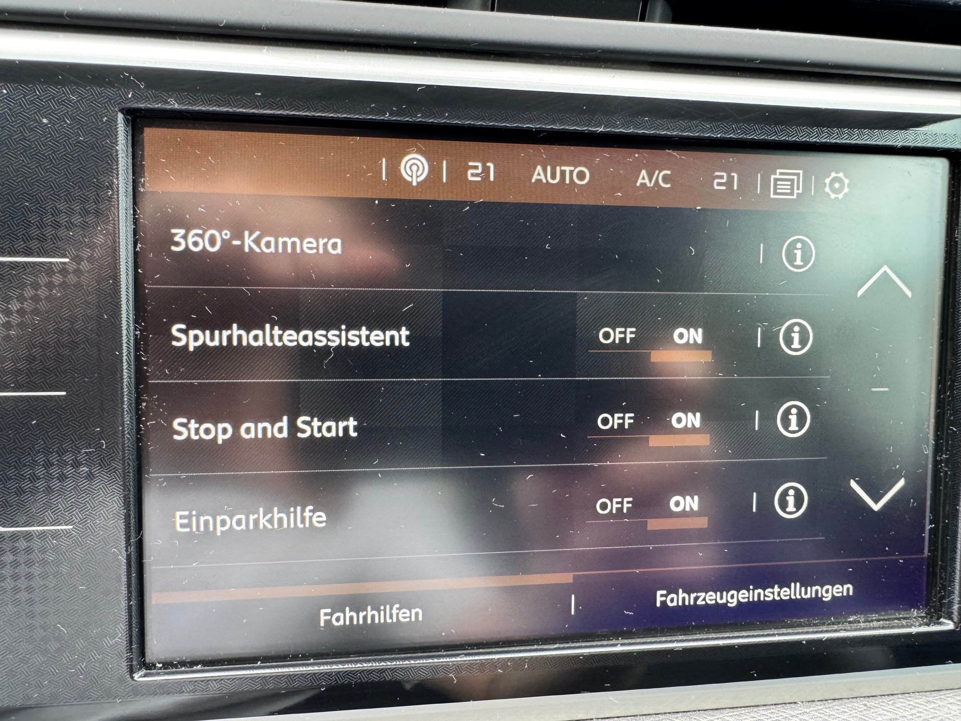 CITROEN Grand C4 Picasso 2.0 BlueHDi Shine EAT6-image-14