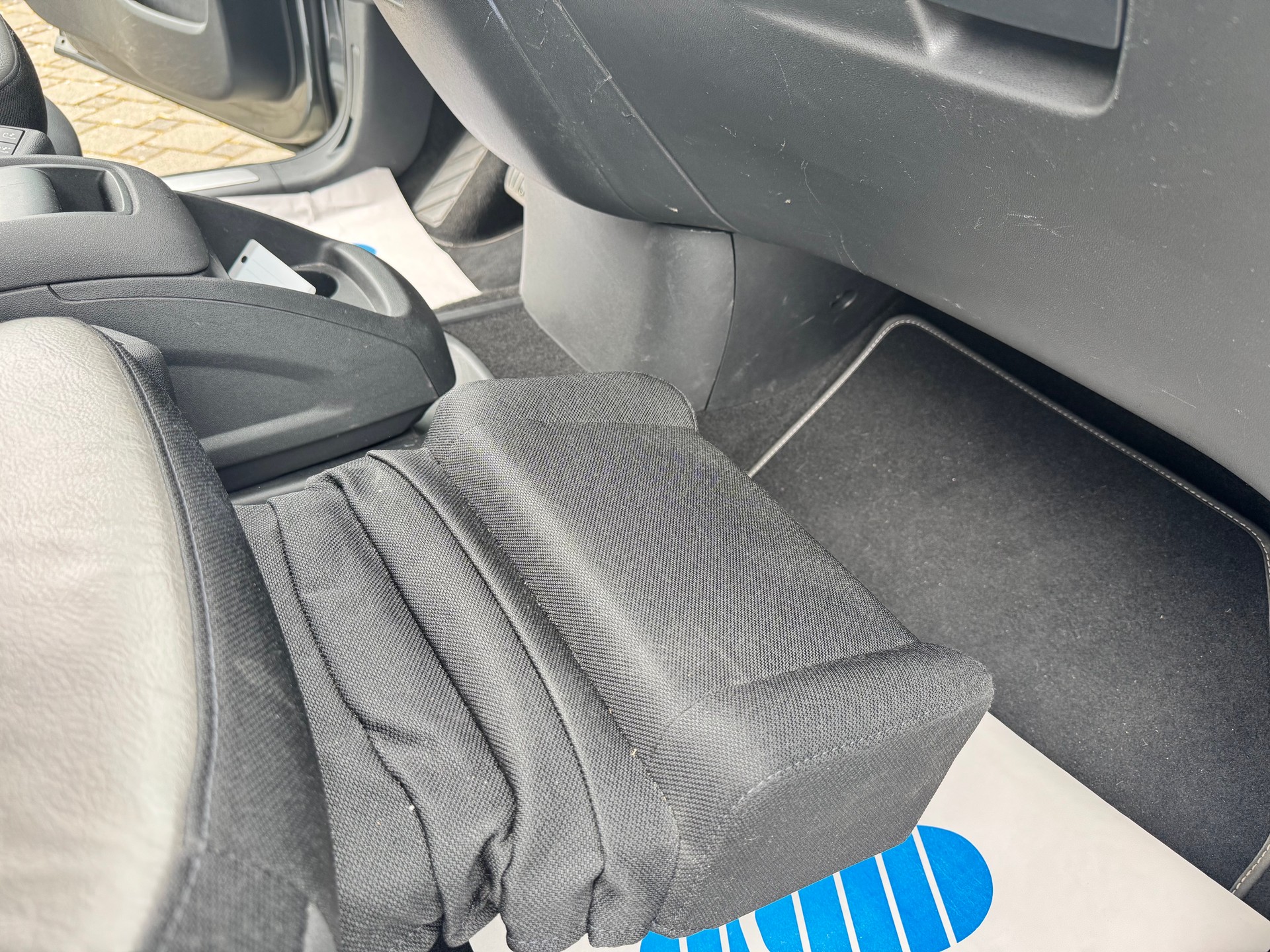 CITROEN Grand C4 Picasso 2.0 BlueHDi Shine EAT6-image-17