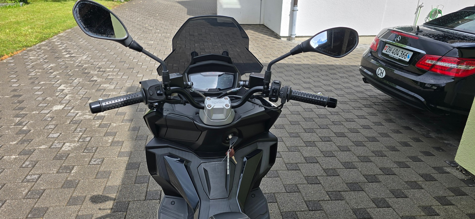 APRILIA SR 125 GT ABS-image-4