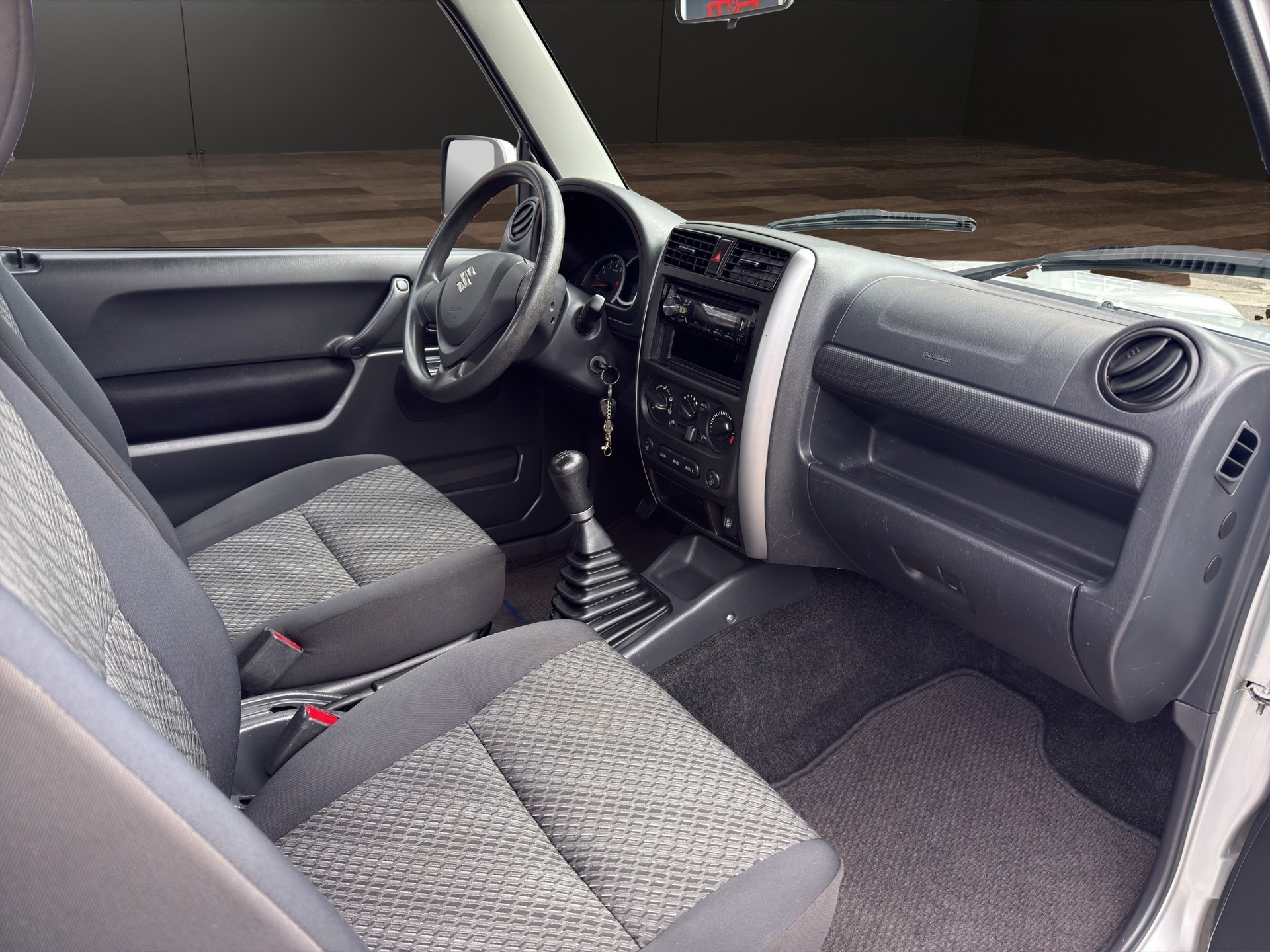 SUZUKI Jimny 1.3 16V Sergio Cellano-image-4