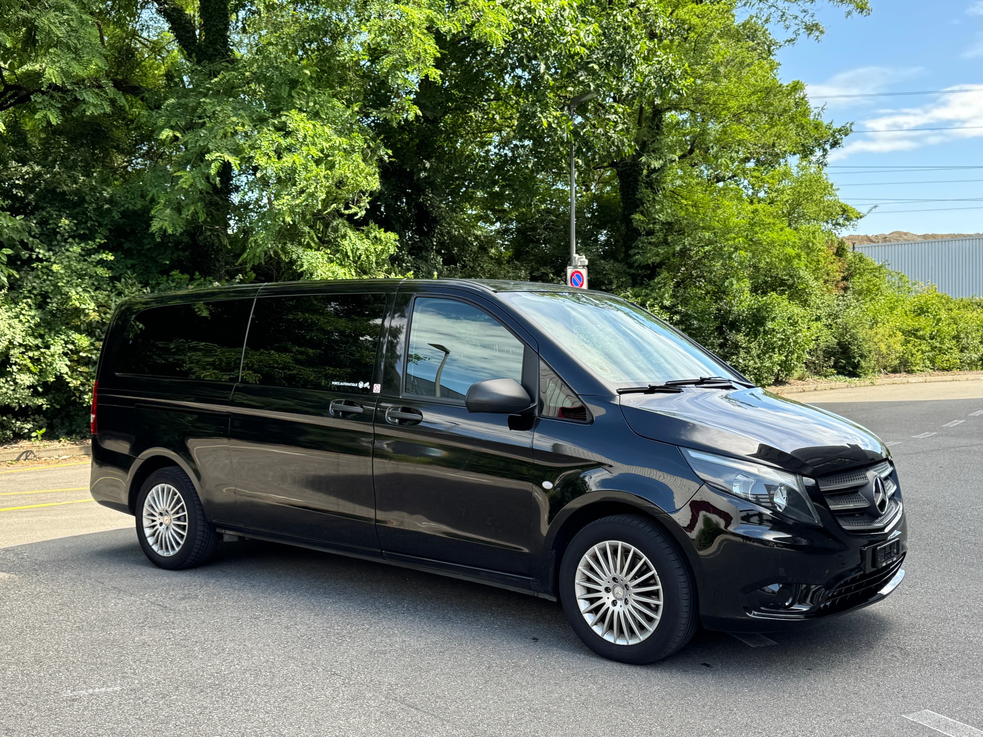 MERCEDES-BENZ Vito 119 BlueTEC Tourer Select L 4Matic 7G-Tronic-image-1