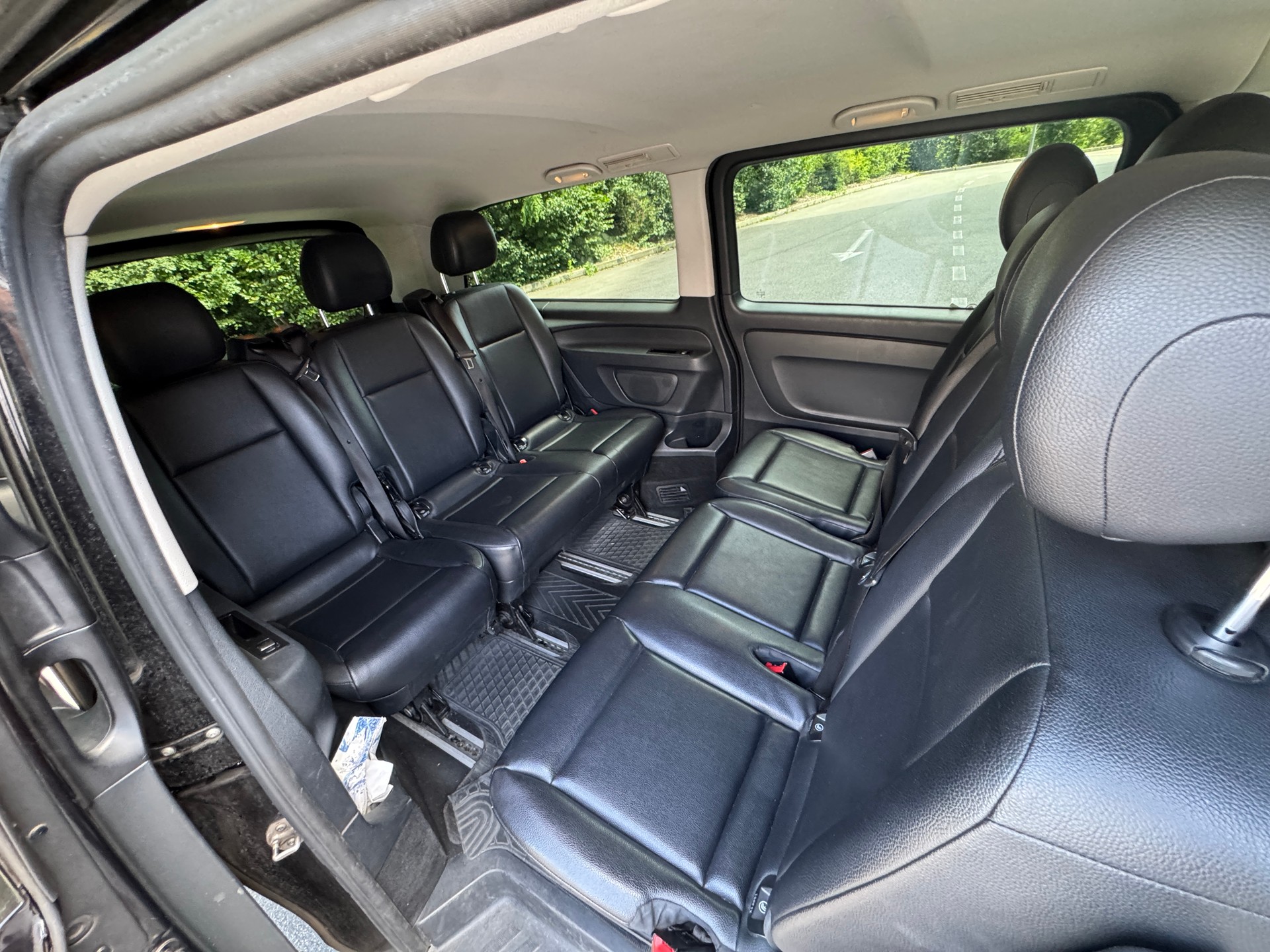 MERCEDES-BENZ Vito 119 BlueTEC Tourer Select L 4Matic 7G-Tronic-image-8