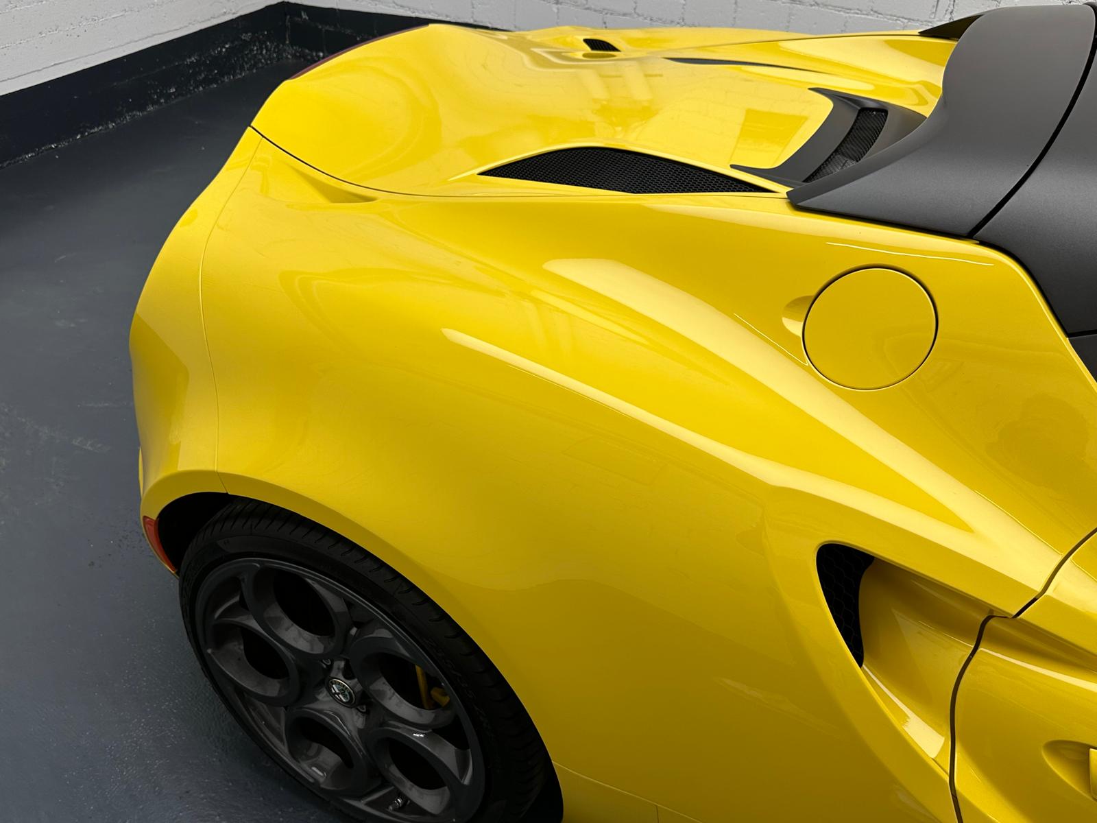 ALFA ROMEO 4C Spider 1750 TBi TCT-image-16