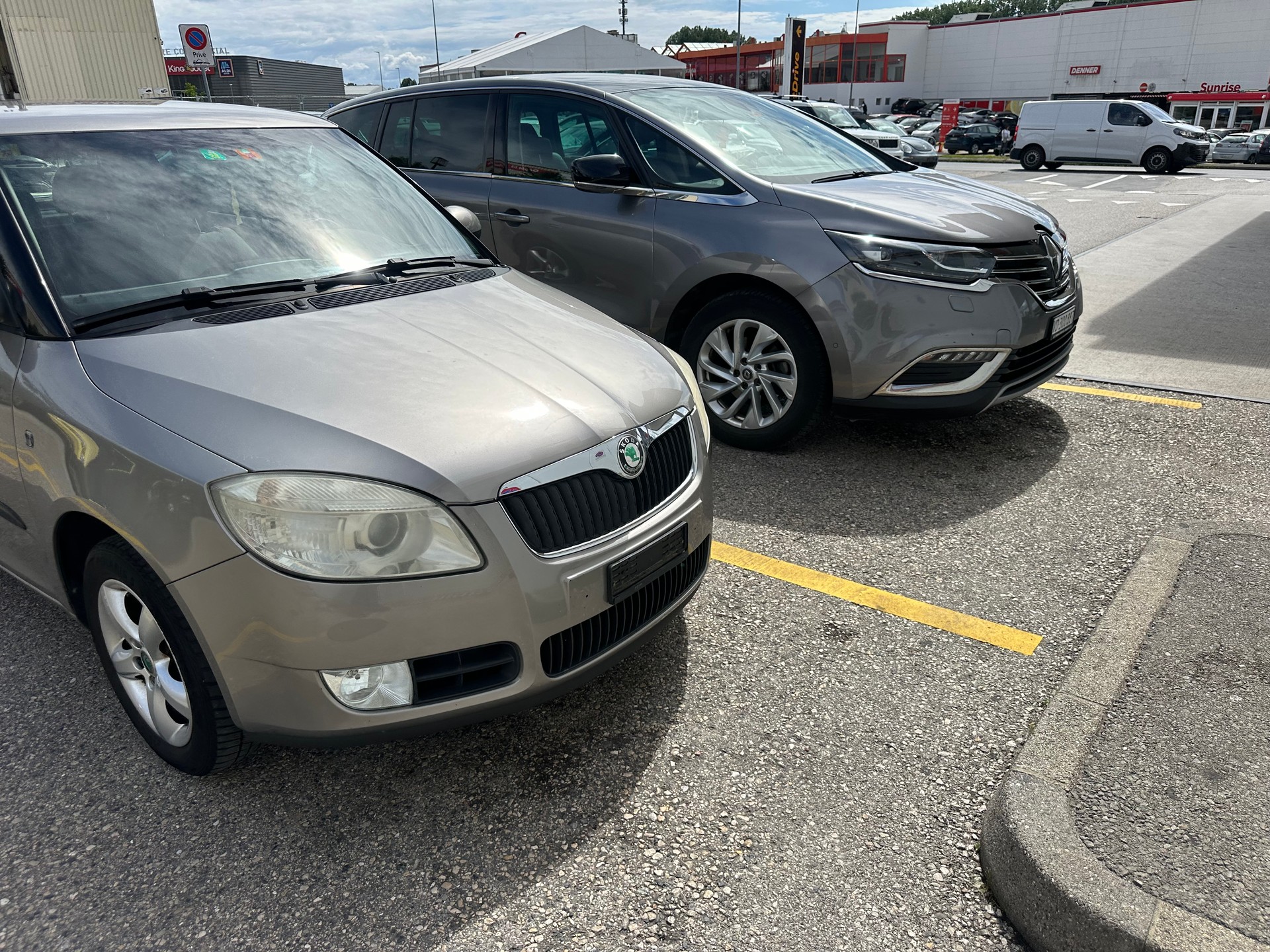 SKODA Fabia 1.4 TDI Classic-image-13