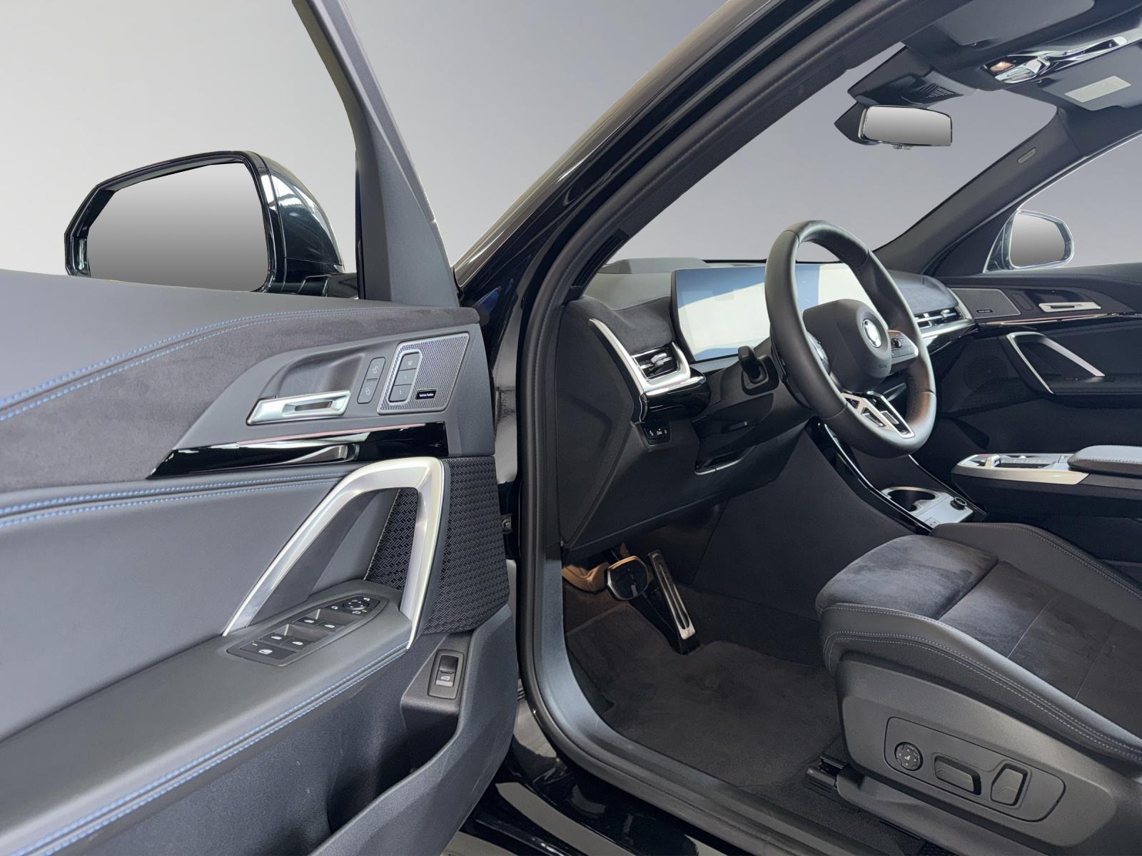 BMW X2 20d xDrive paddles-image-4