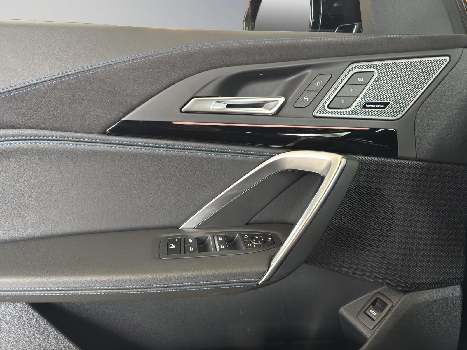 BMW X2 20d xDrive paddles-image-7