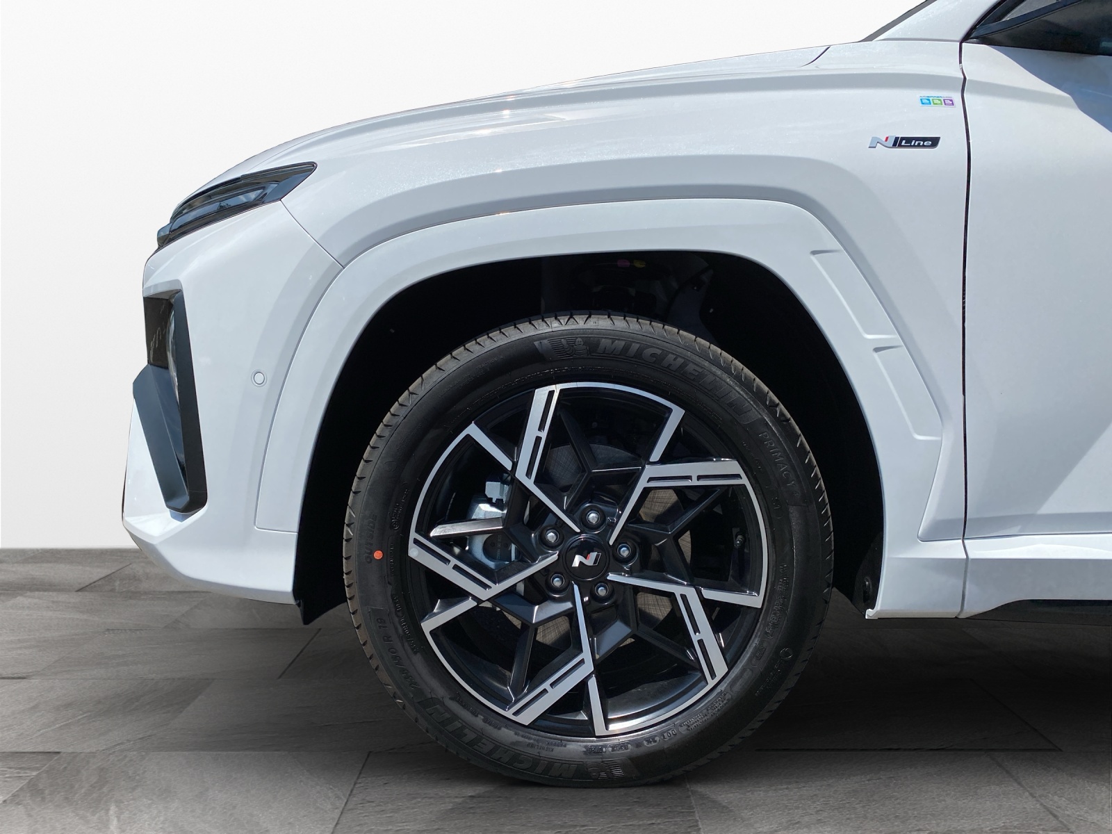 HYUNDAI Tucson 1.6 T-GDi HEV N-Line 4WD-image-8