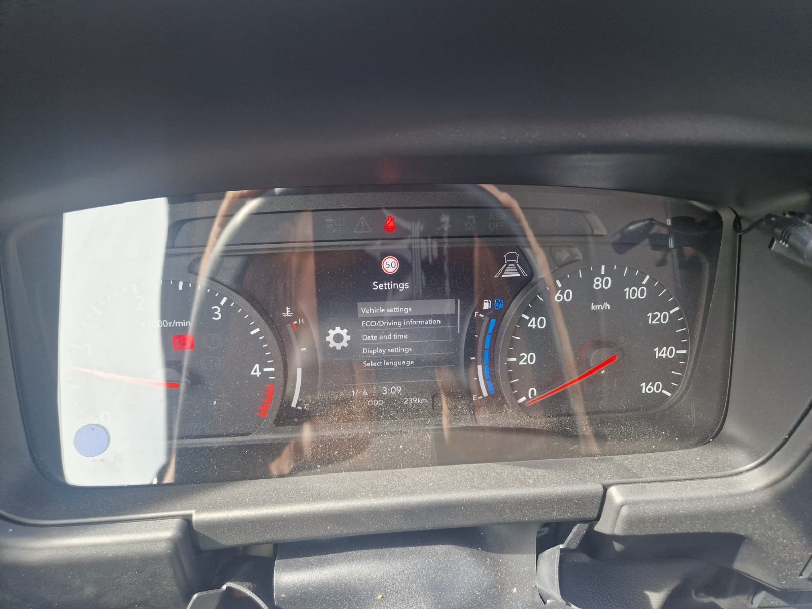 ISUZU M21 F DR 1.9 Ddi TT Generation 3 - Klima - Ponte Ribaltabile Alluminio - Gru DN-LEVAT 3.6 S3 - Gancio Traino KG. 3500-image-13