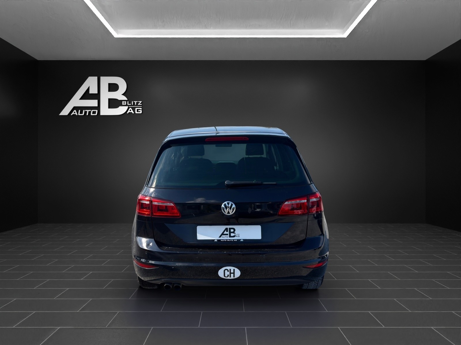 VW Golf Sportsvan 1.4 TSI Highline DSG-showroom-element-3