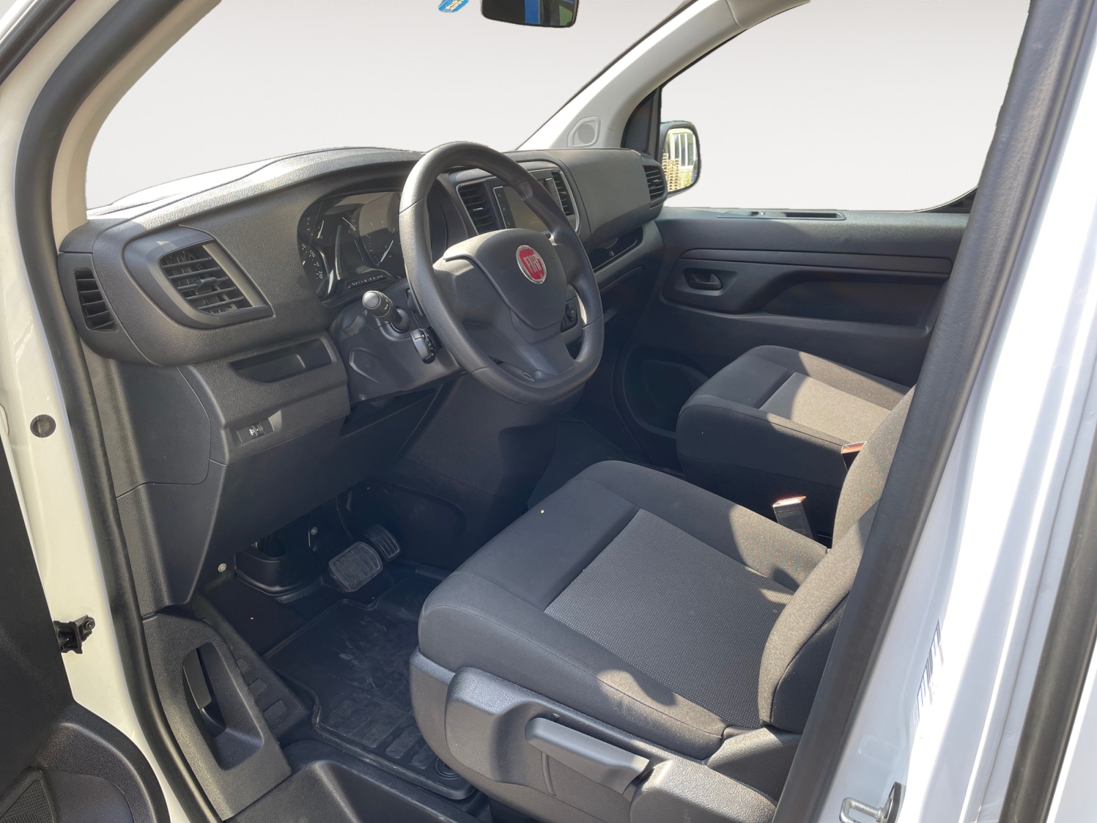 FIAT Scudo 2.0 BlueHDi L3 EAT8-image-6