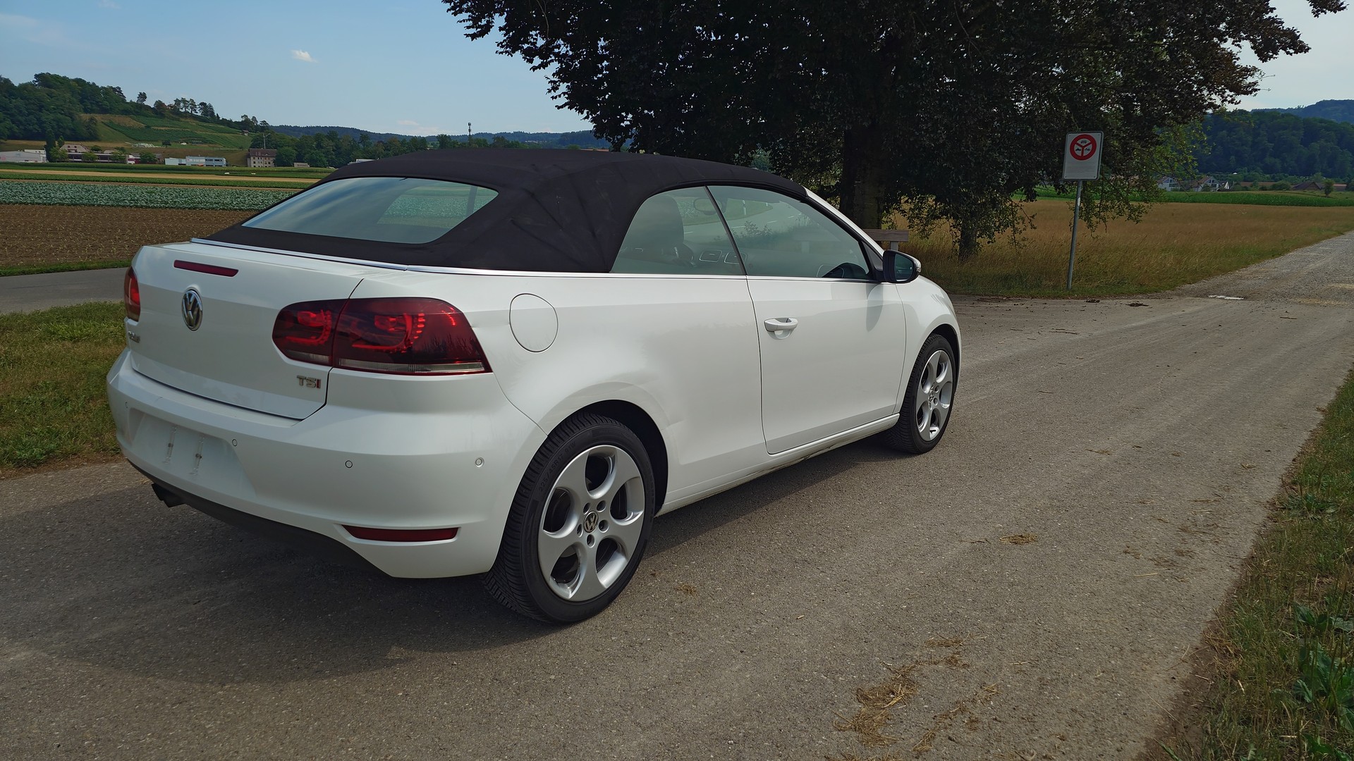 VW Golf Cabrio 1.4 TSI DSG-image-7