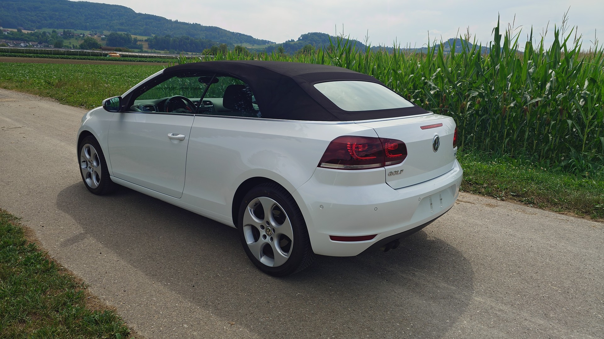 VW Golf Cabrio 1.4 TSI DSG-image-4