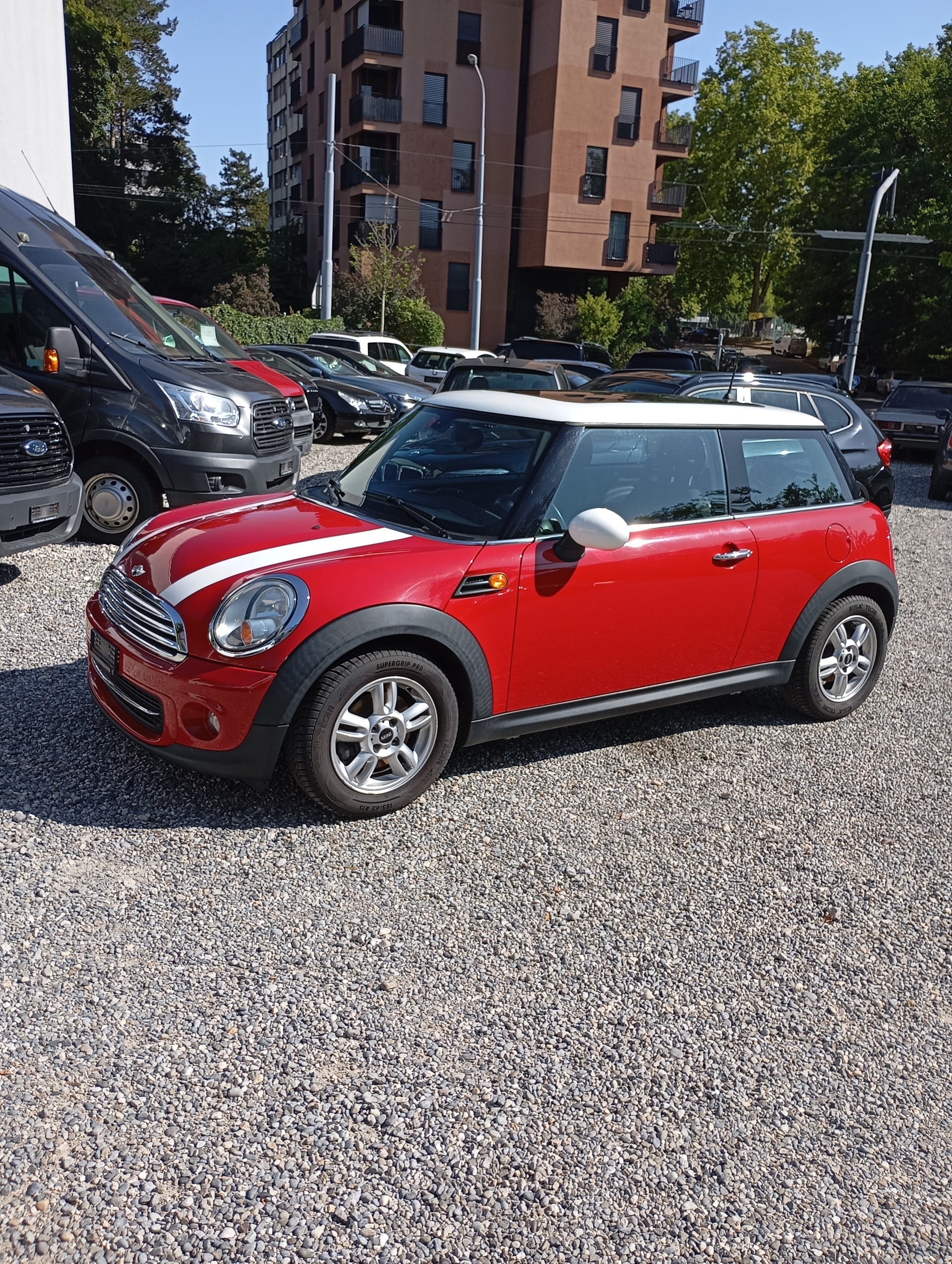 MINI Cooper Steptronic-image-16