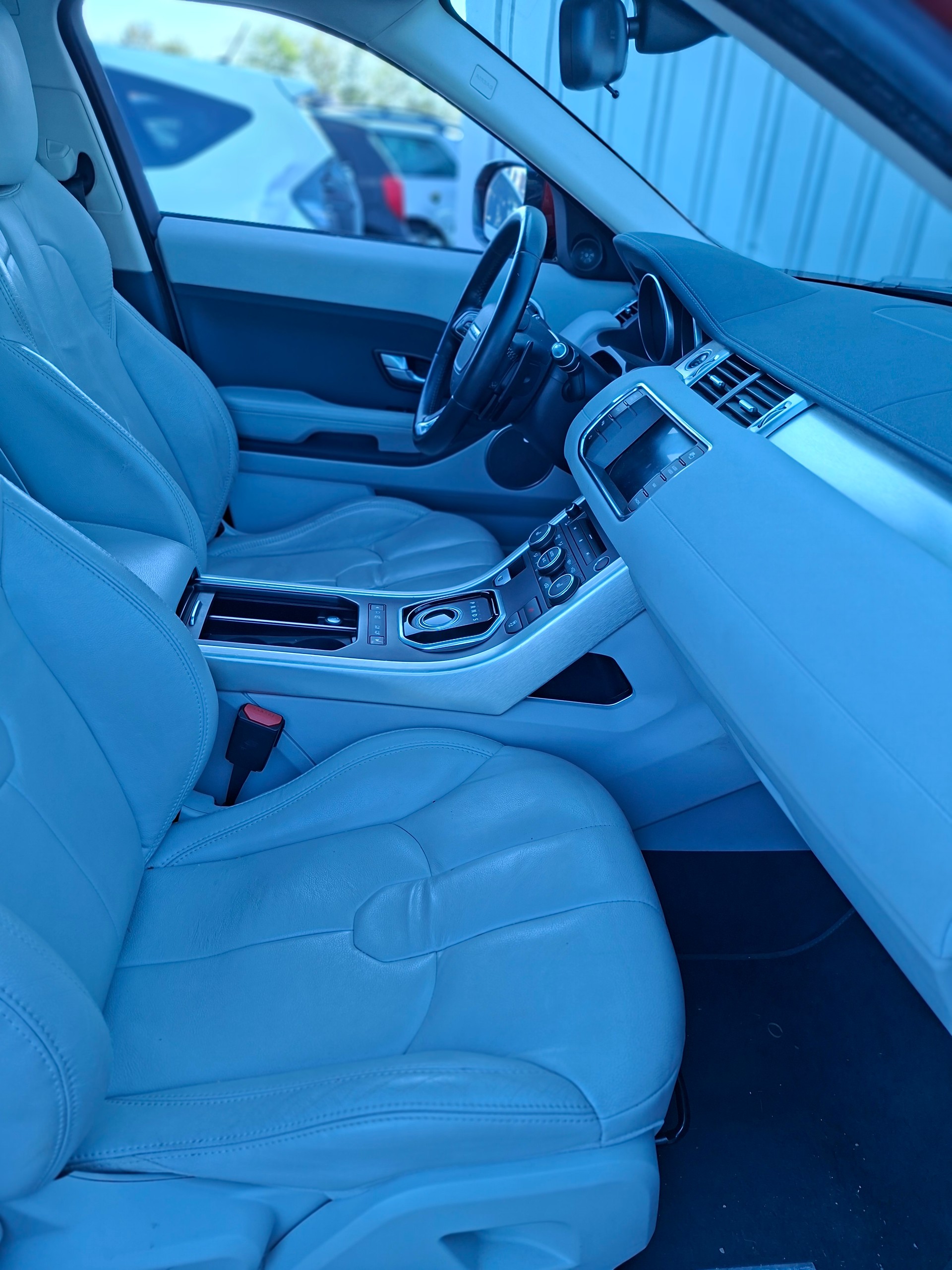 LAND ROVER Range Rover Evoque 2.0 Si4 Dynamic AT6-image-6