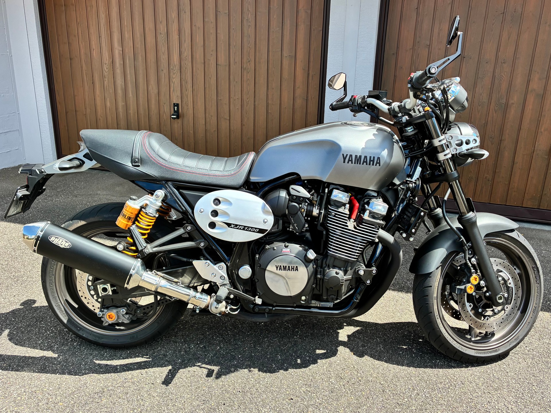 YAMAHA XJR 1300-image-0