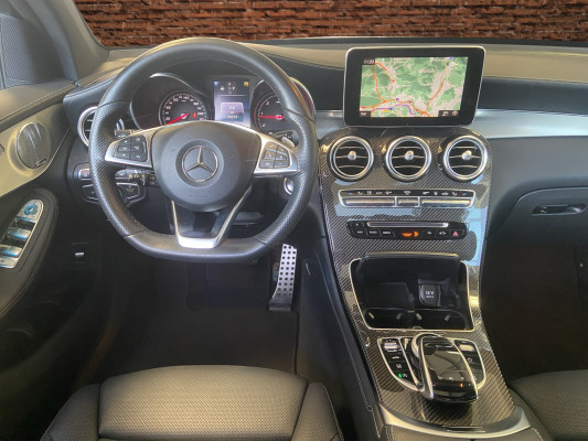 MERCEDES-BENZ GLC Coupé 250 d AMG 4M-image-9