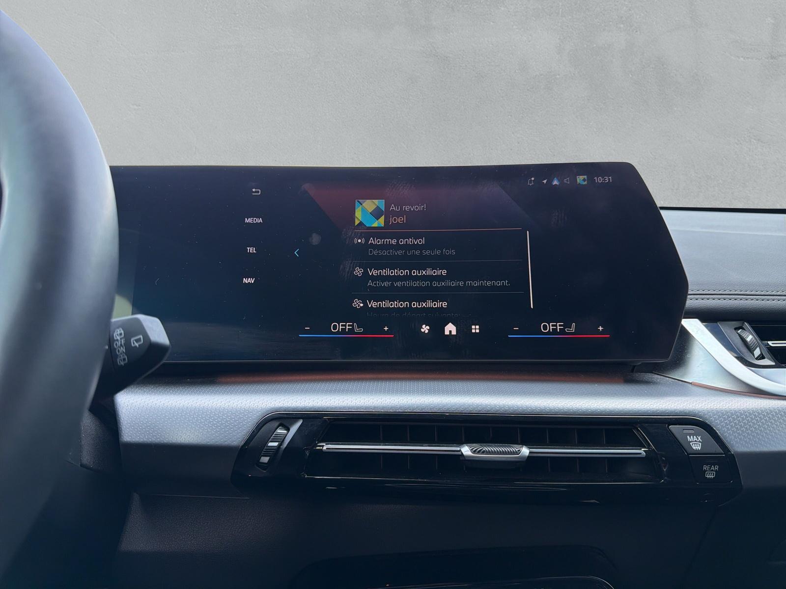 BMW X1 20d xDrive paddles-image-18