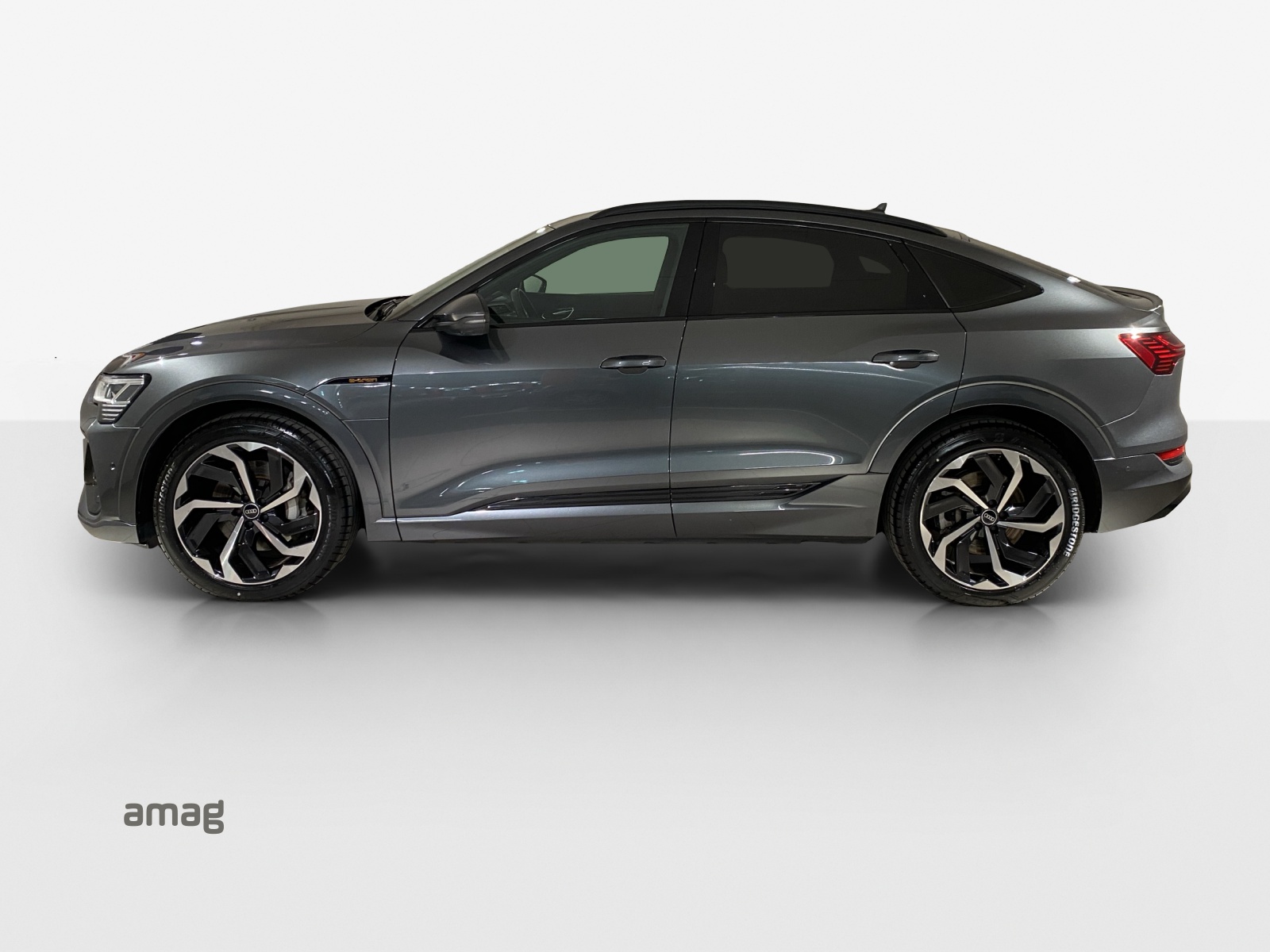 AUDI e-tron 55 Sportback S Line quattro-showroom-element-1