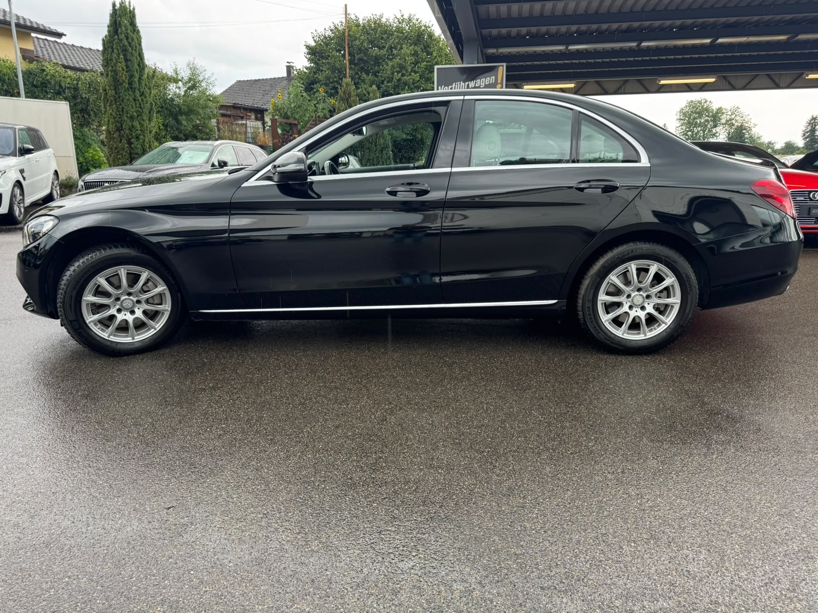 MERCEDES-BENZ C 200 Avantgarde-image-3