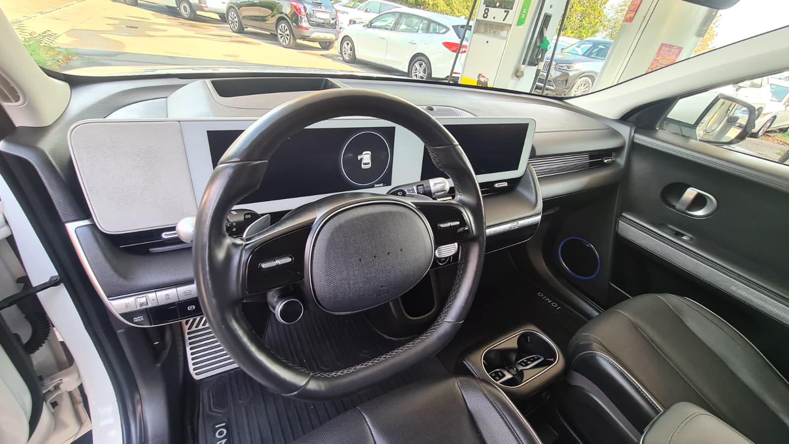 HYUNDAI Ioniq 5 77kWh Amplia 2WD ** Voll-Leder ** RF-Kamera ** Sitzheizung V+H ** H-UP-Disp ** Anh-Kupplung 1600kg ** Modell 2024-image-15