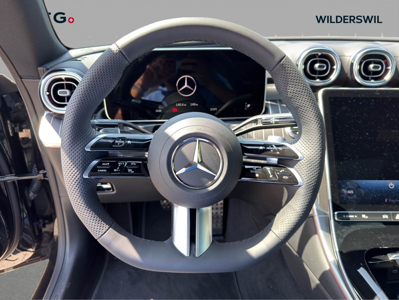MERCEDES-BENZ CLE 200 Coupé 4Matic 9G-Tronic-image-8