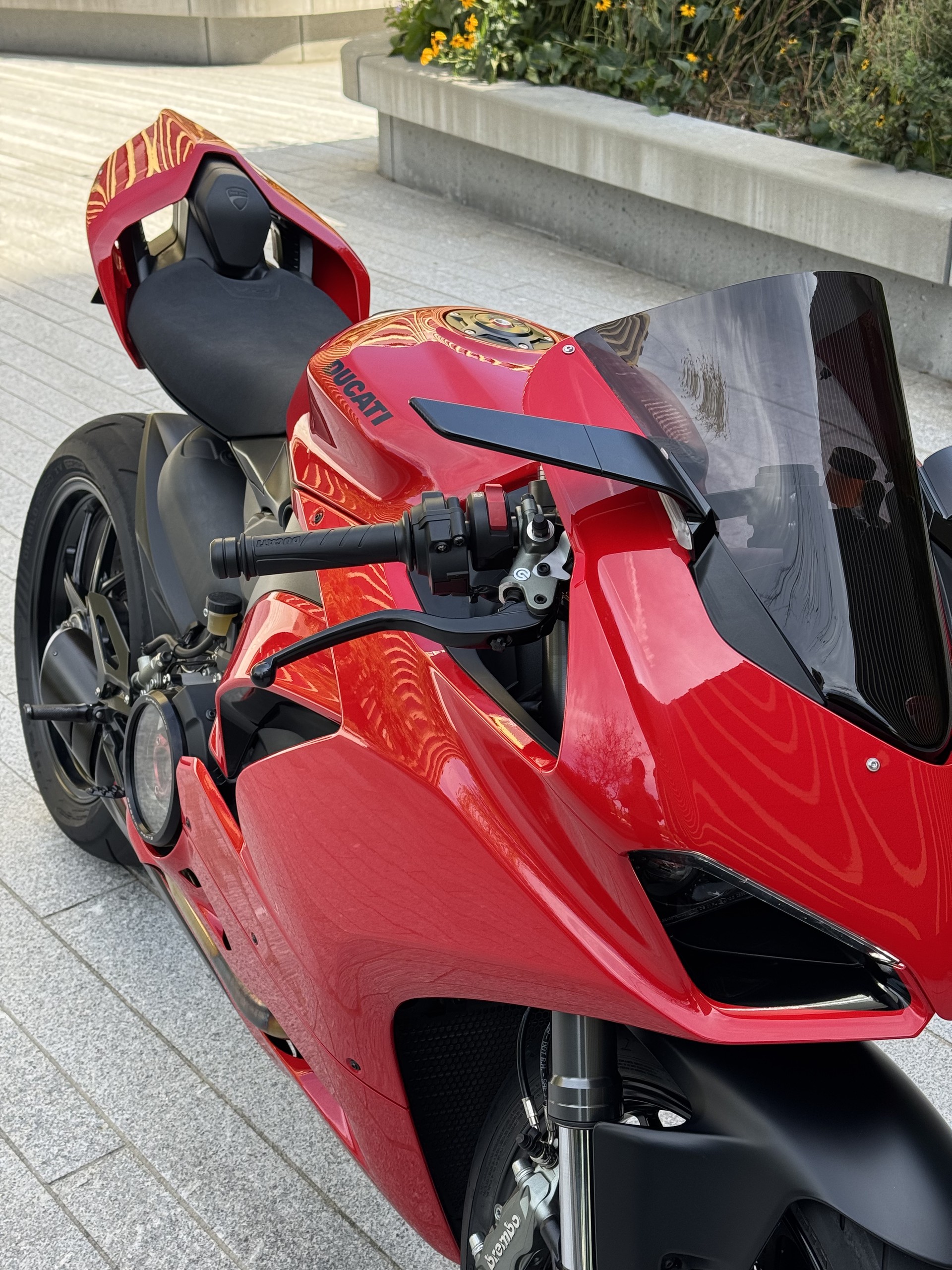 DUCATI Panigale V2-image-10