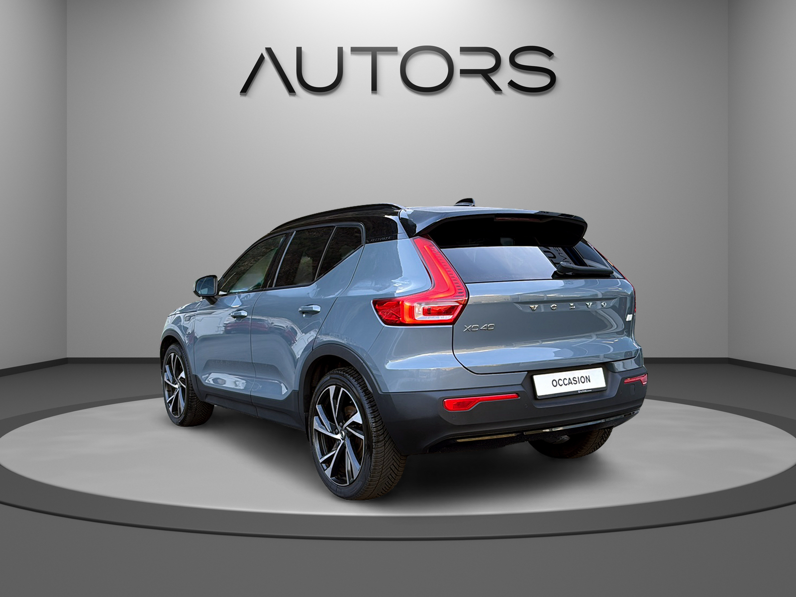 VOLVO XC40 T5 TwE R-Design DCT-showroom-element-2