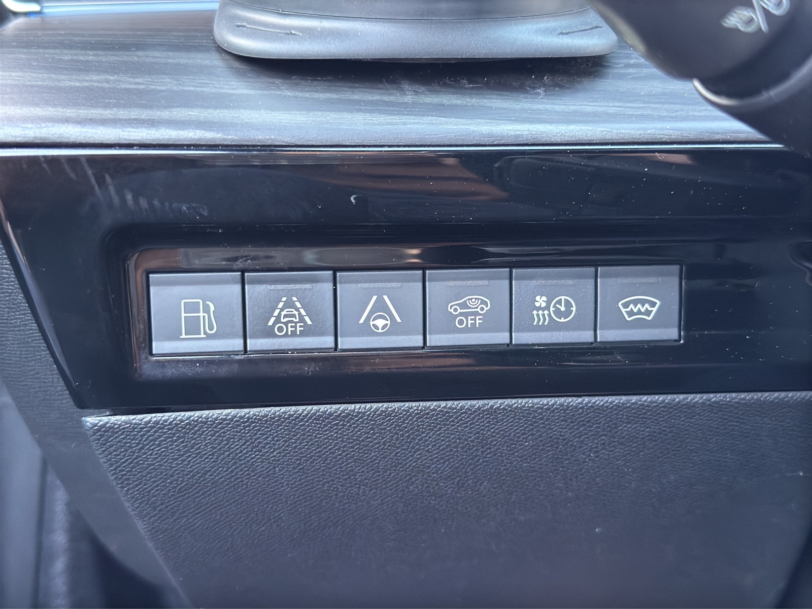PEUGEOT 508 SW Hybrid4 360 e Sport Engineered-image-25
